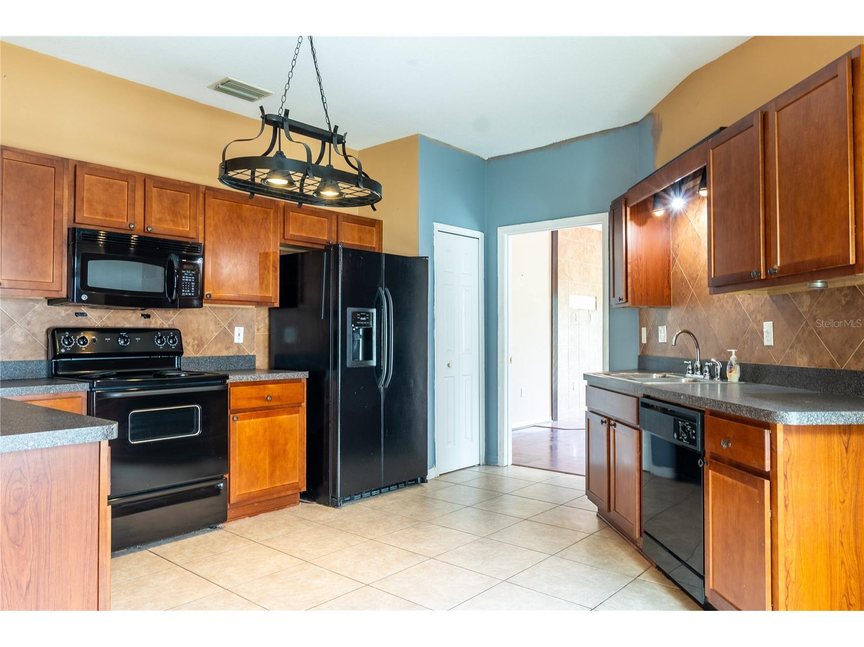 9139 Southern Charm Circle Brooksville FL 34613 TB8519276 image10