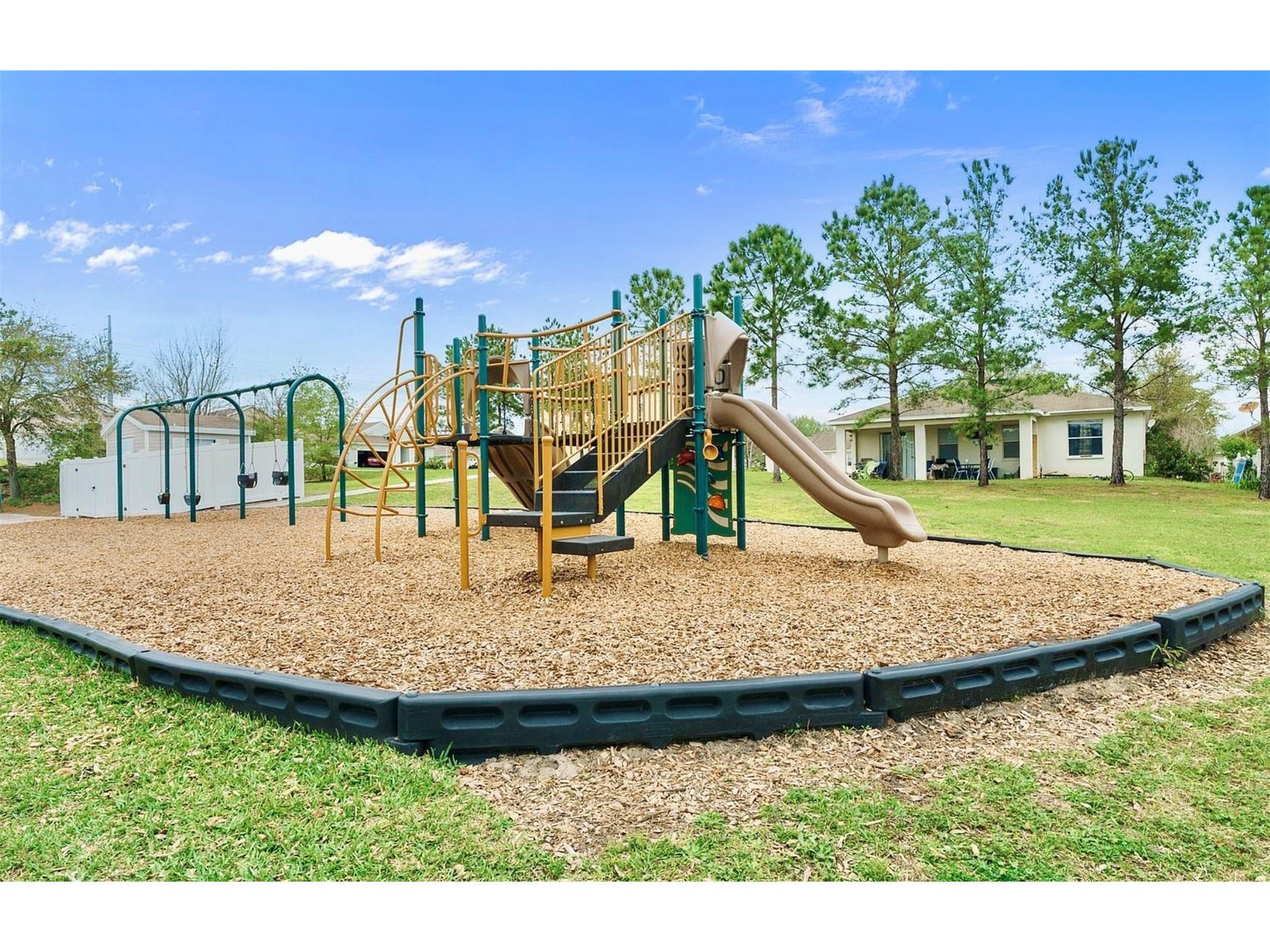 9139 Southern Charm Circle Brooksville FL 34613 TB8519276 image27