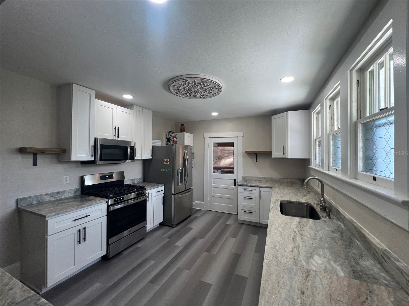 914 17th Street W Bradenton FL 34205 A4680562 image25