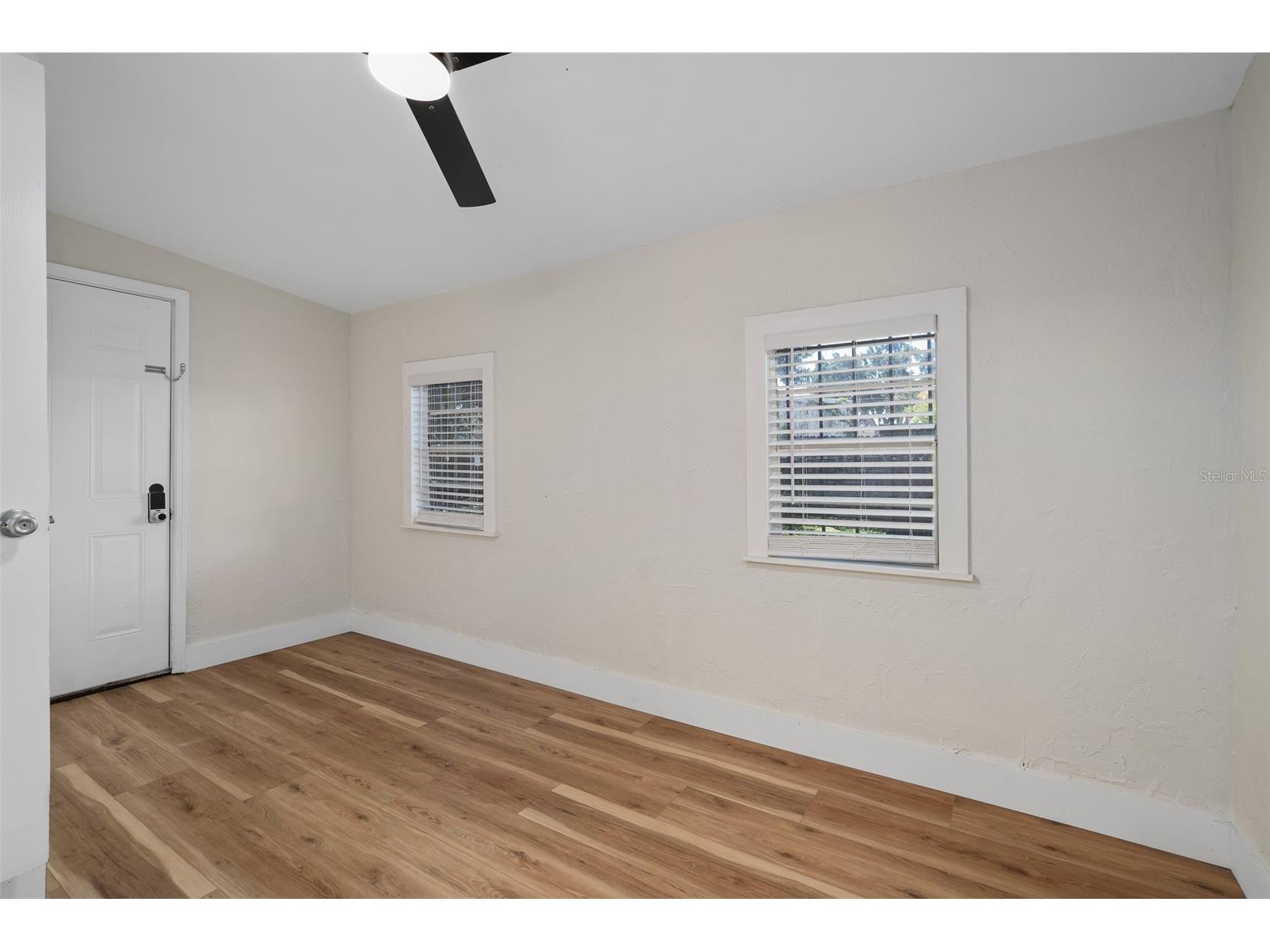 914 26th Street Orlando FL 32805 A4699665 image4