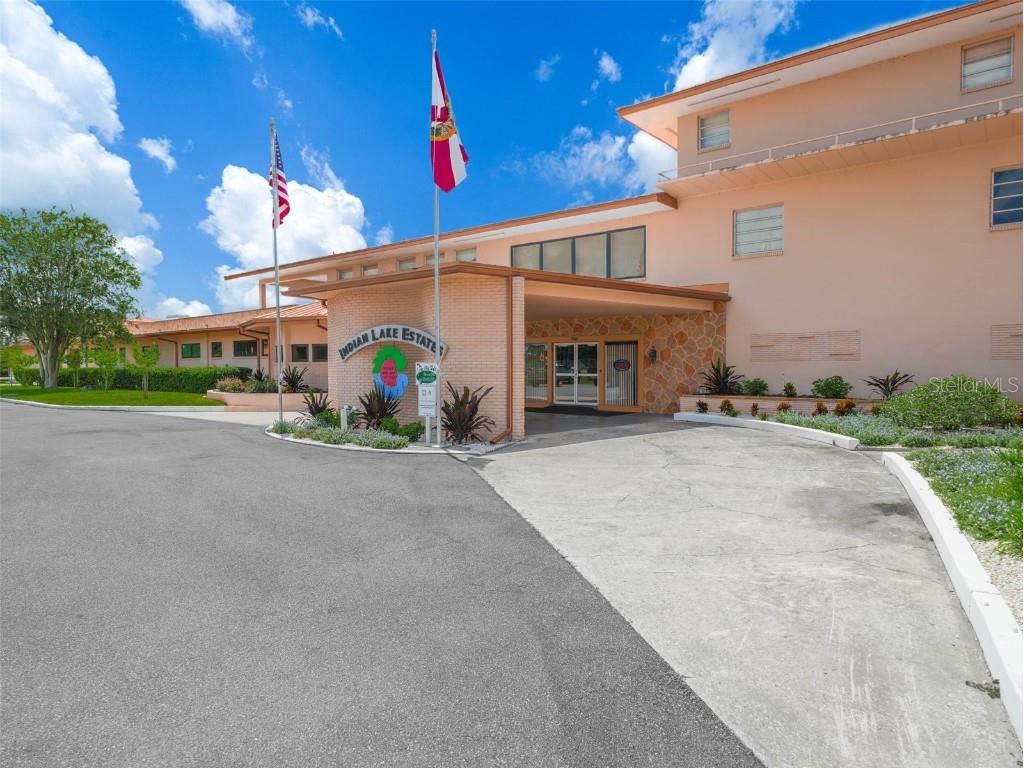 914 & 916 Poinciana Drive Indian Lake Estates FL 33855 - LAKE WALK-IN-WATER TB8433592 image33