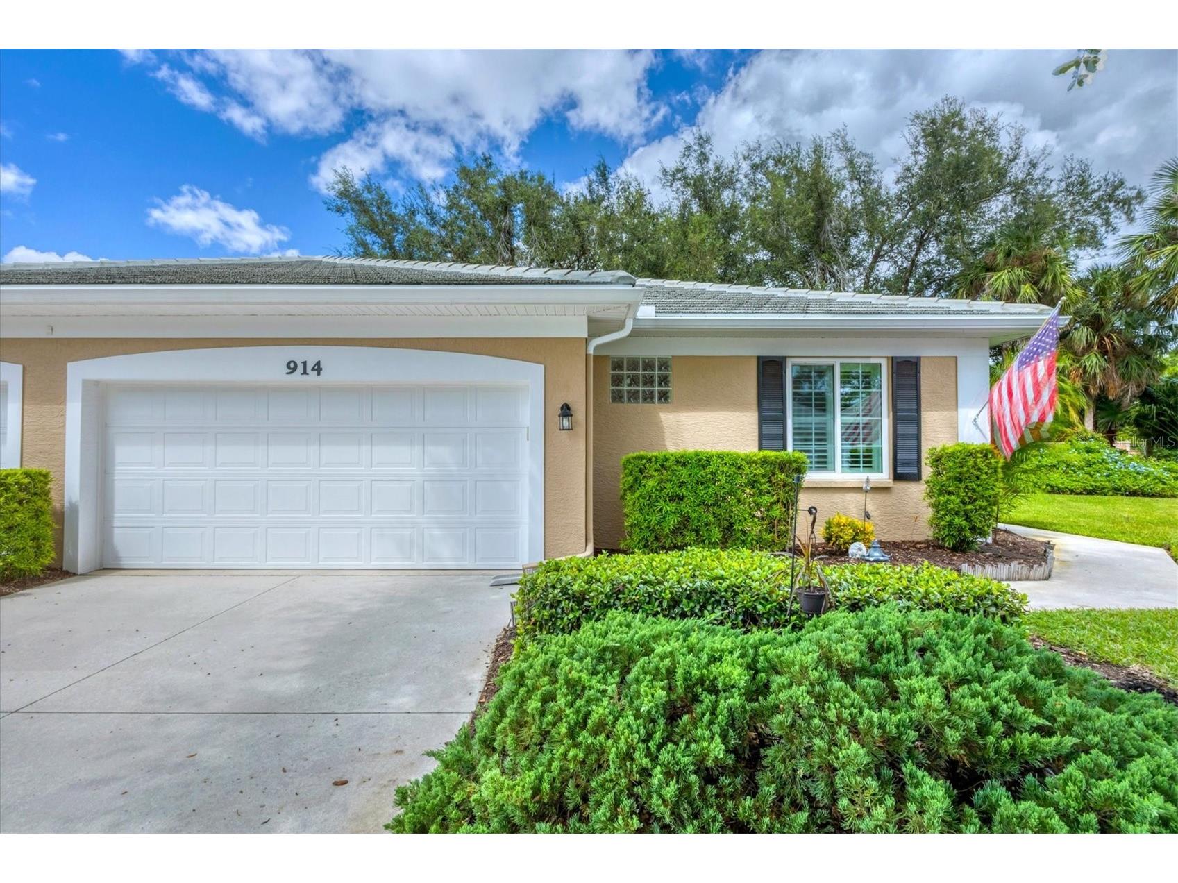 914 Barclay Court Venice FL 34293 N6140689 image1