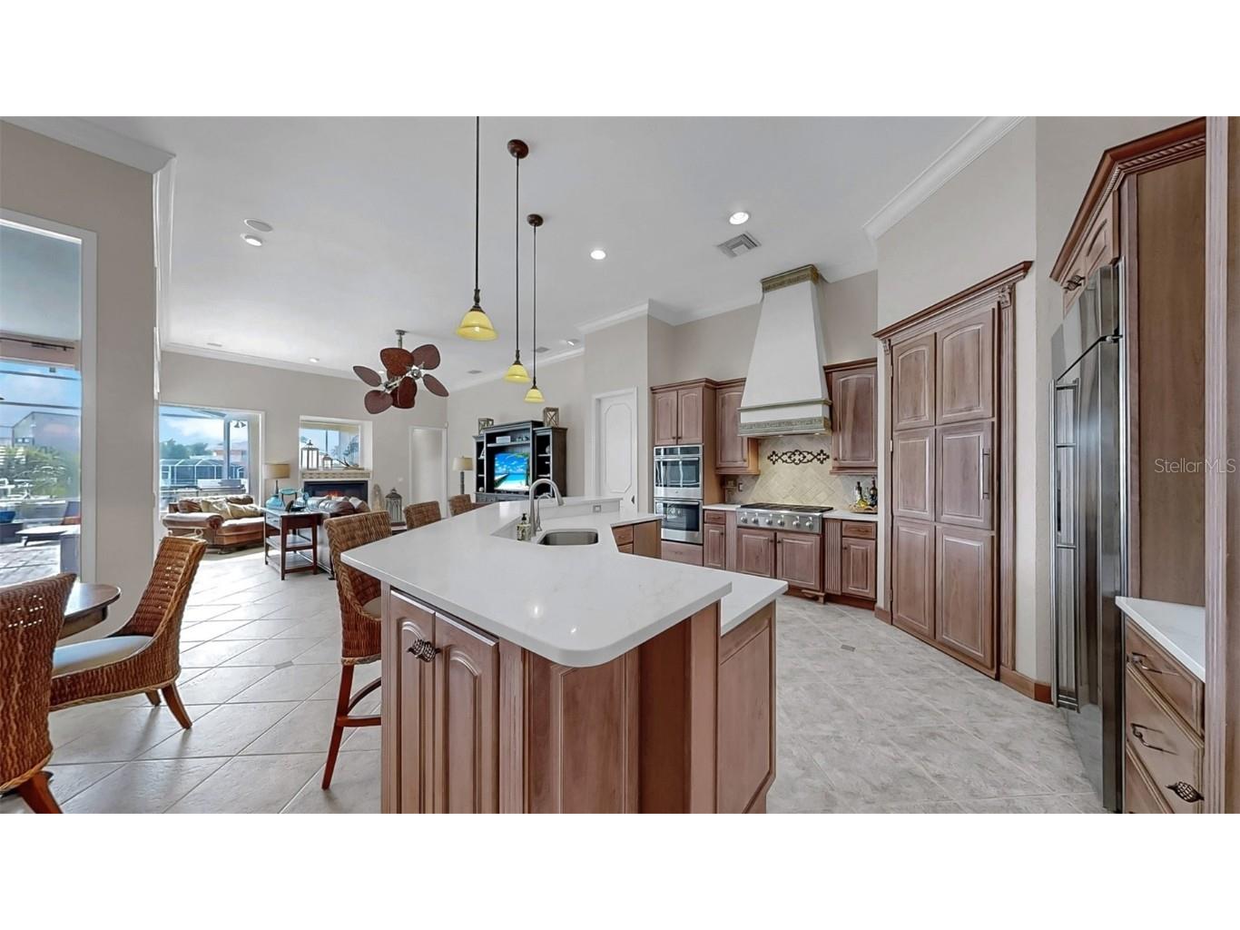 914 Capriccio Lane Apollo Beach FL 33572 TB8420372 image19