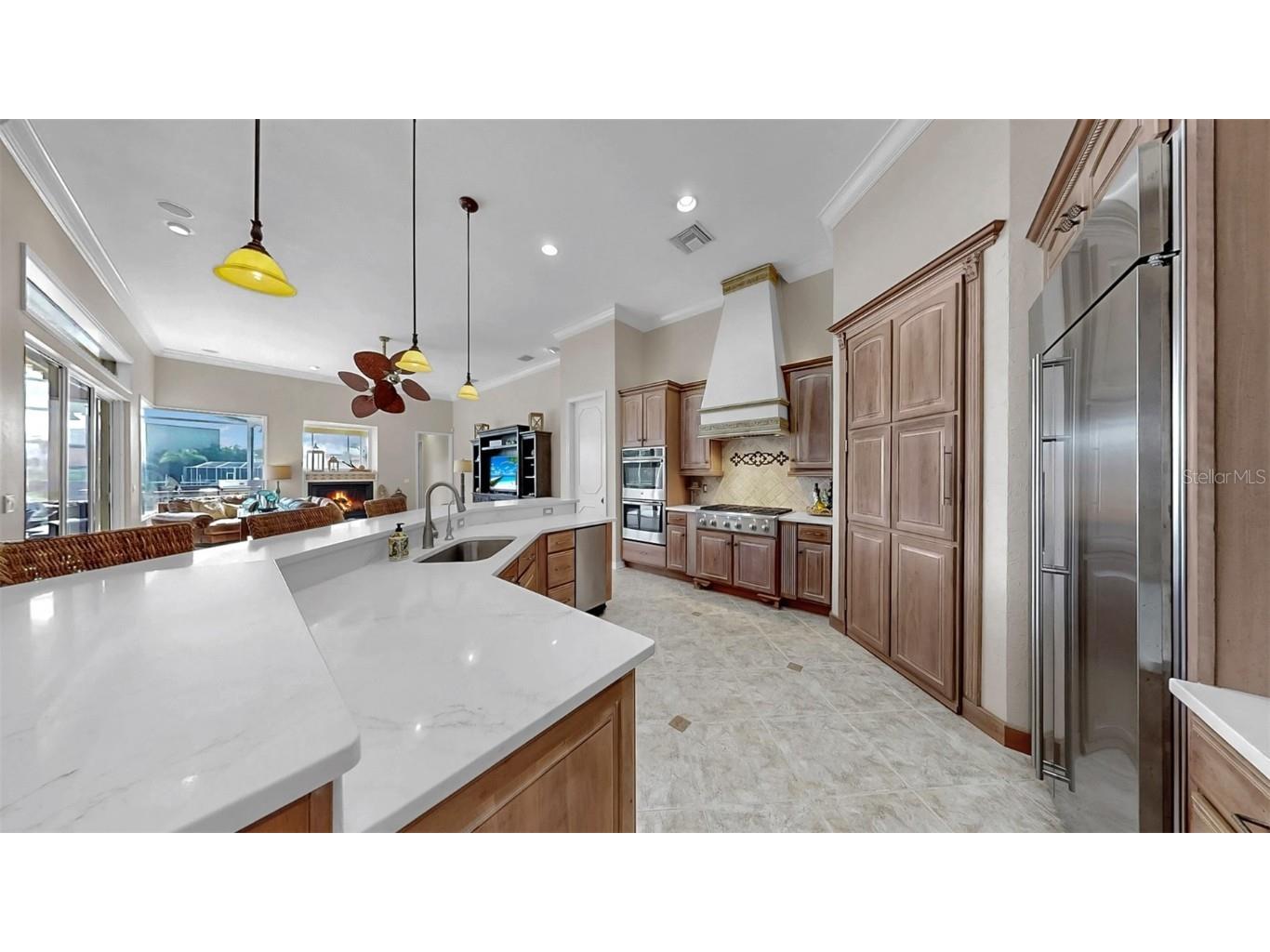 914 Capriccio Lane Apollo Beach FL 33572 TB8420372 image31