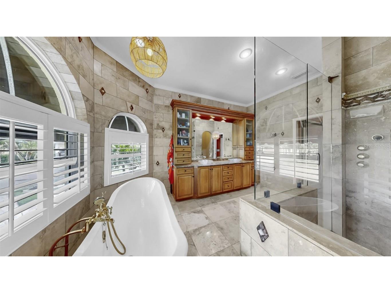 914 Capriccio Lane Apollo Beach FL 33572 TB8420372 image42