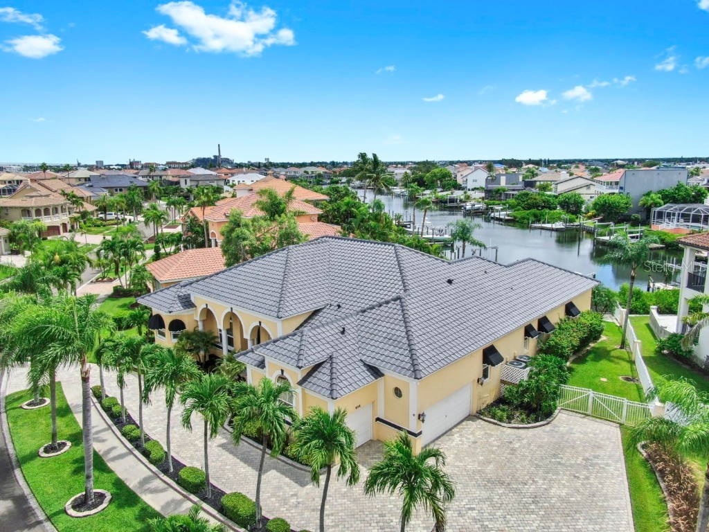 914 Capriccio Lane Apollo Beach FL 33572 TB8420372 image72