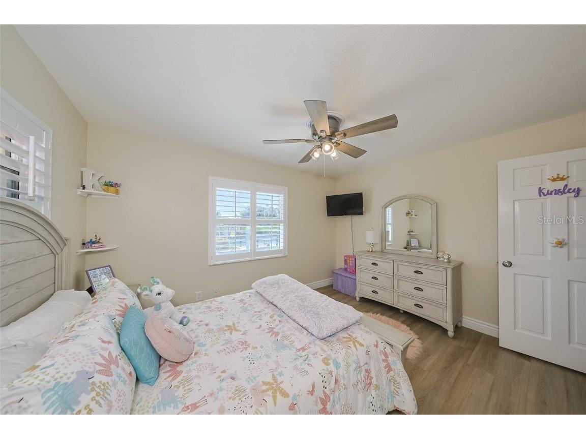 914 Chipaway Drive Apollo Beach FL 33572 TB8448642 image38