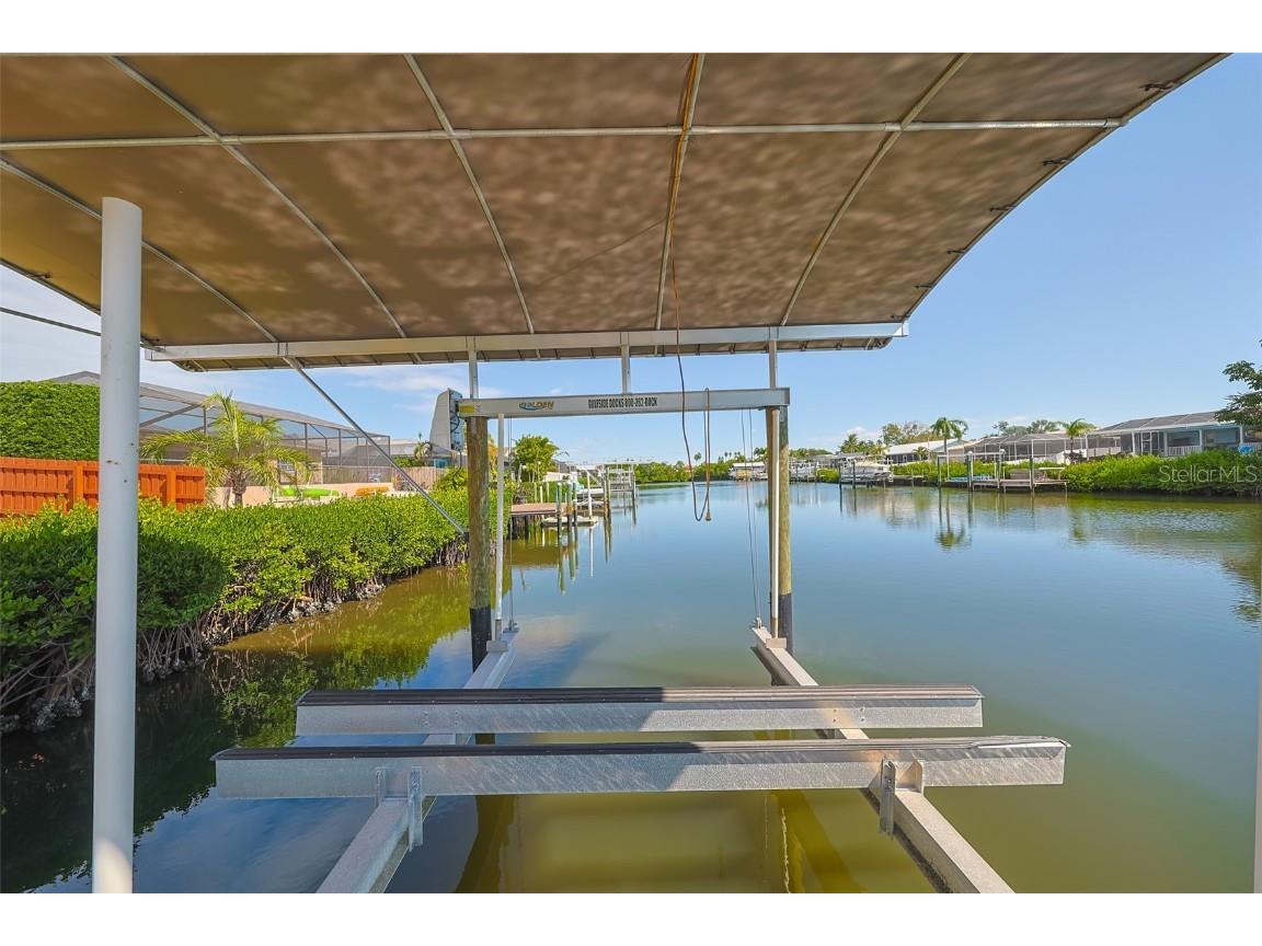 914 Chipaway Drive Apollo Beach FL 33572 TB8448642 image44