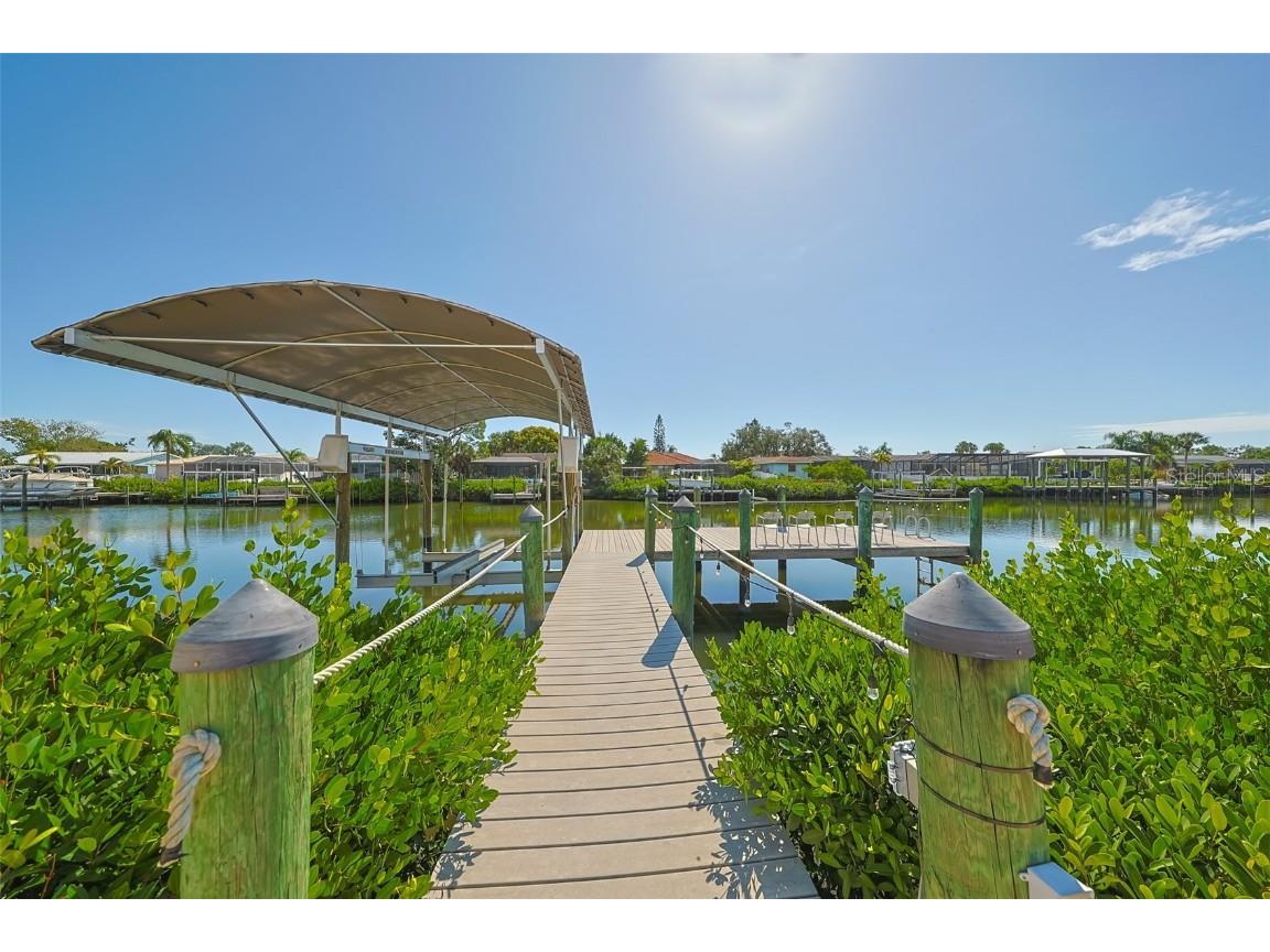 914 Chipaway Drive Apollo Beach FL 33572 TB8448642 image7