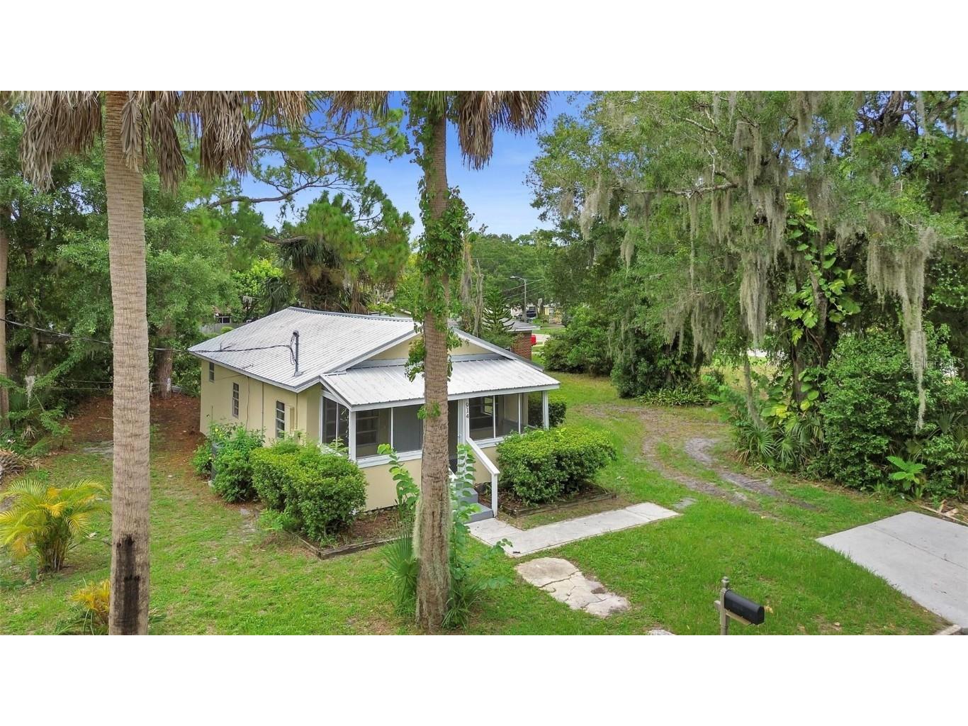 914 E 7th Street Sanford FL 32771 V4939302 image1