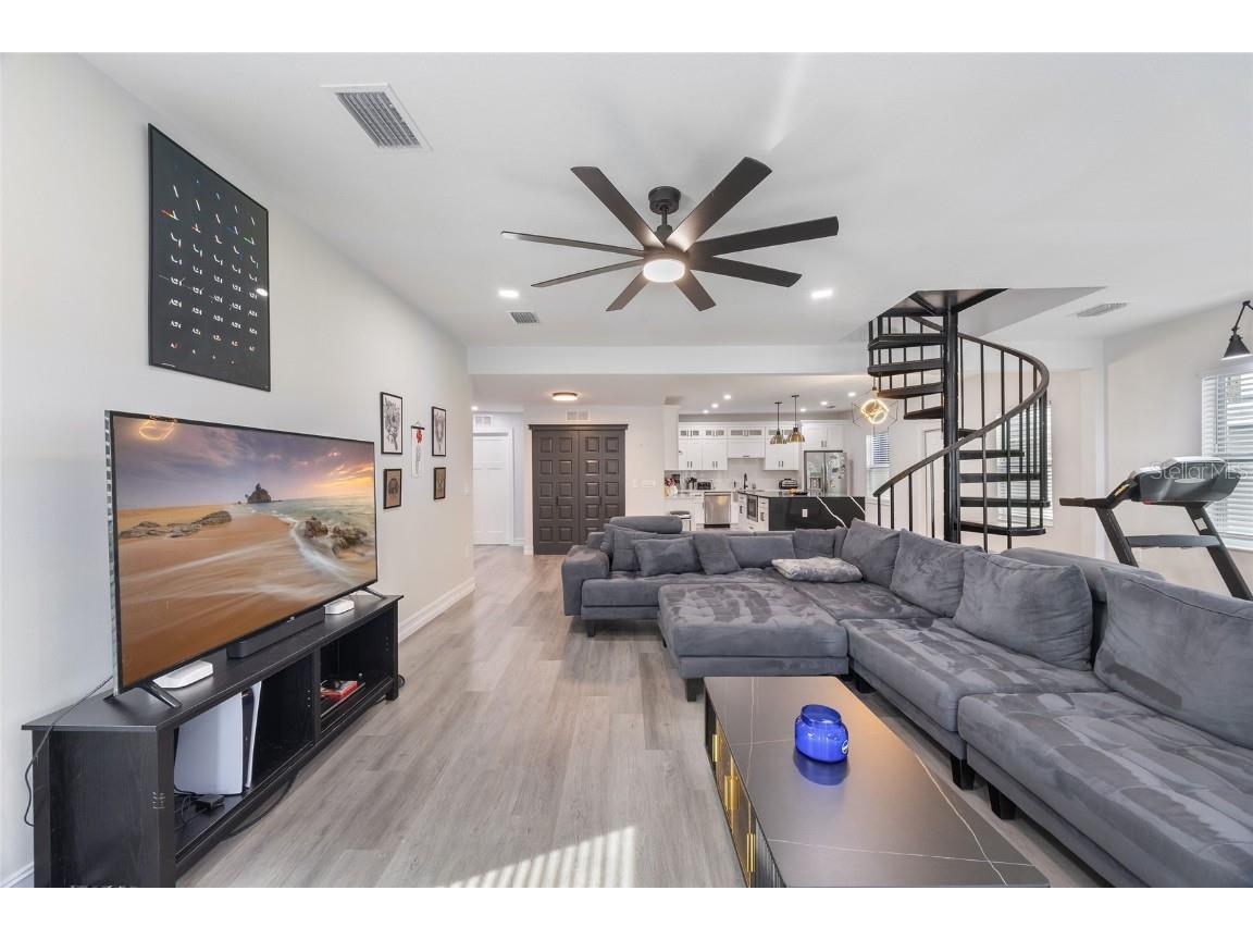 914 E North Bay Street Tampa FL 33603 TB8426879 image5