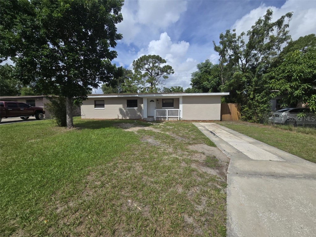 914 Emeralda Road Orlando FL 32808 TB8300947 image1