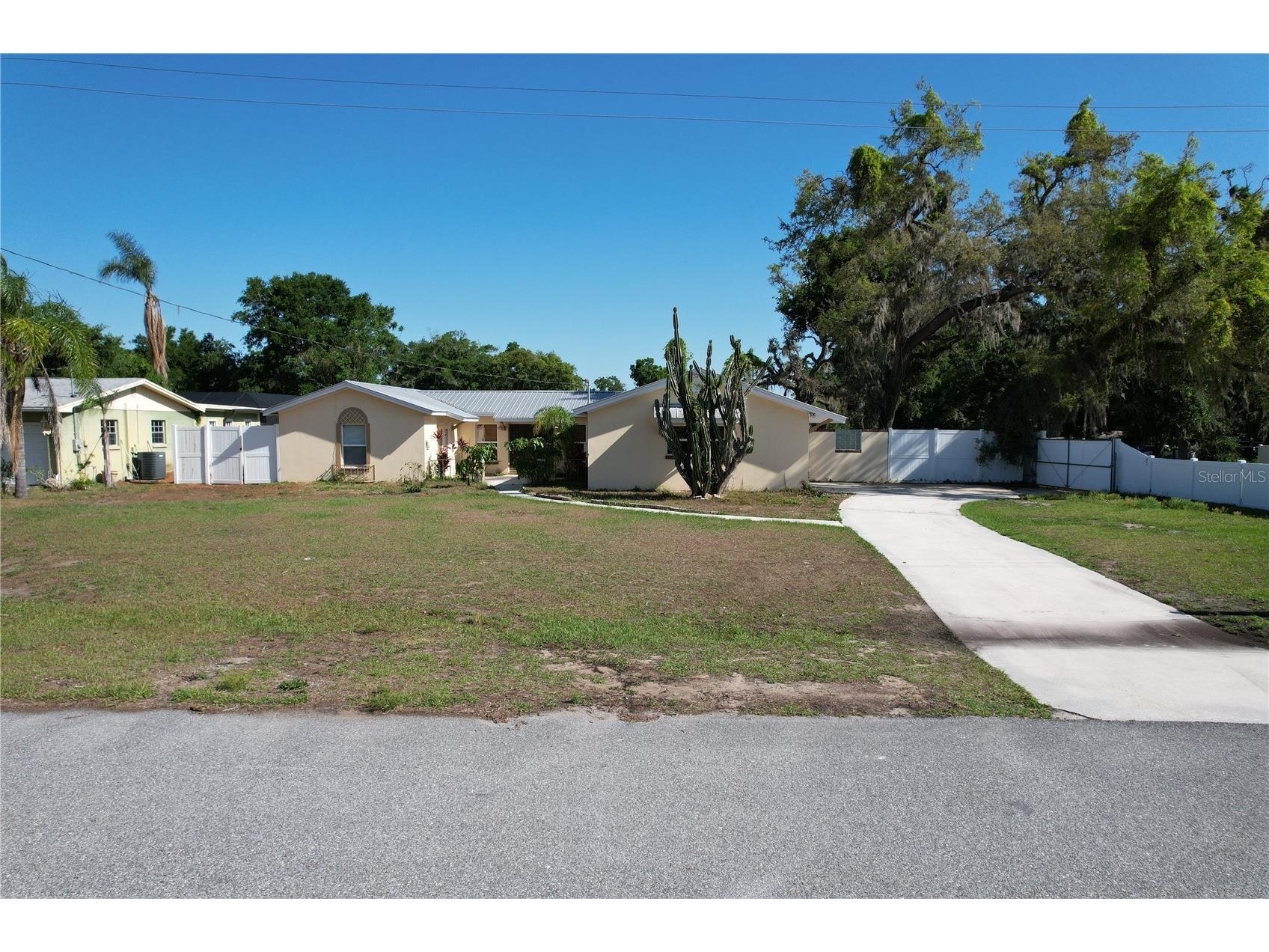 914 Homewood Drive Brandon FL 33511 TB8487968 image1