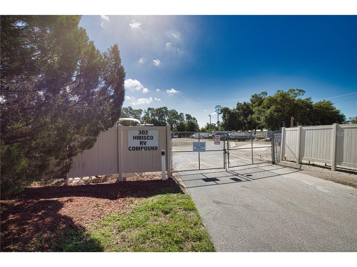 914 Iglesia Drive North Port FL 34287 T3521663 image71