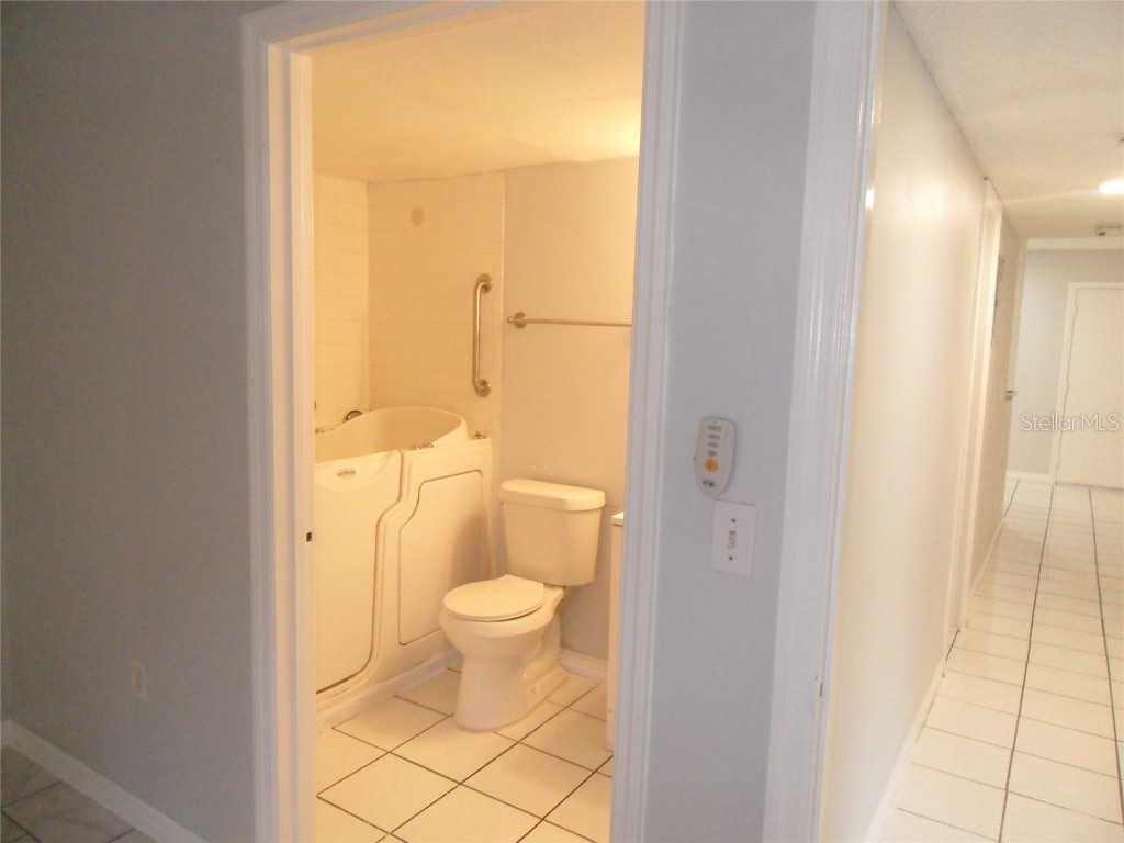 914 Lake Destiny Road #A Altamonte Springs FL 32714 O6350255 image25