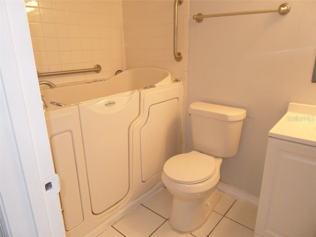 914 Lake Destiny Road #A Altamonte Springs FL 32714 O6357450 image15