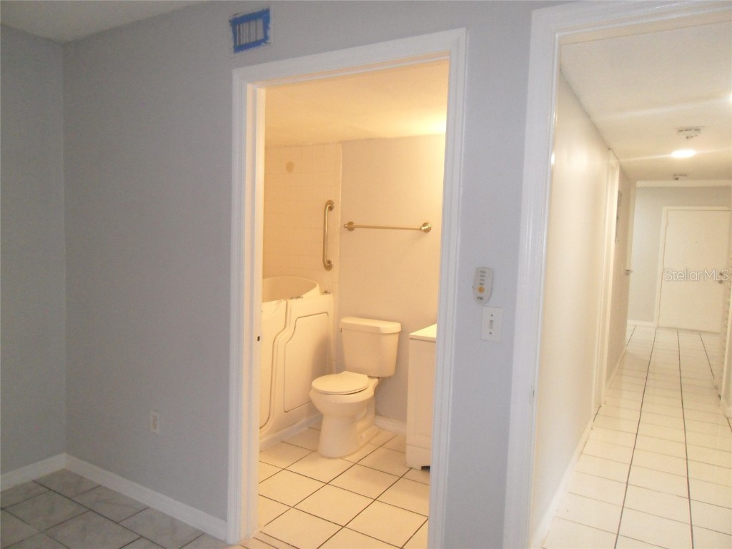 914 Lake Destiny Road #A Altamonte Springs FL 32714 O6357450 image17