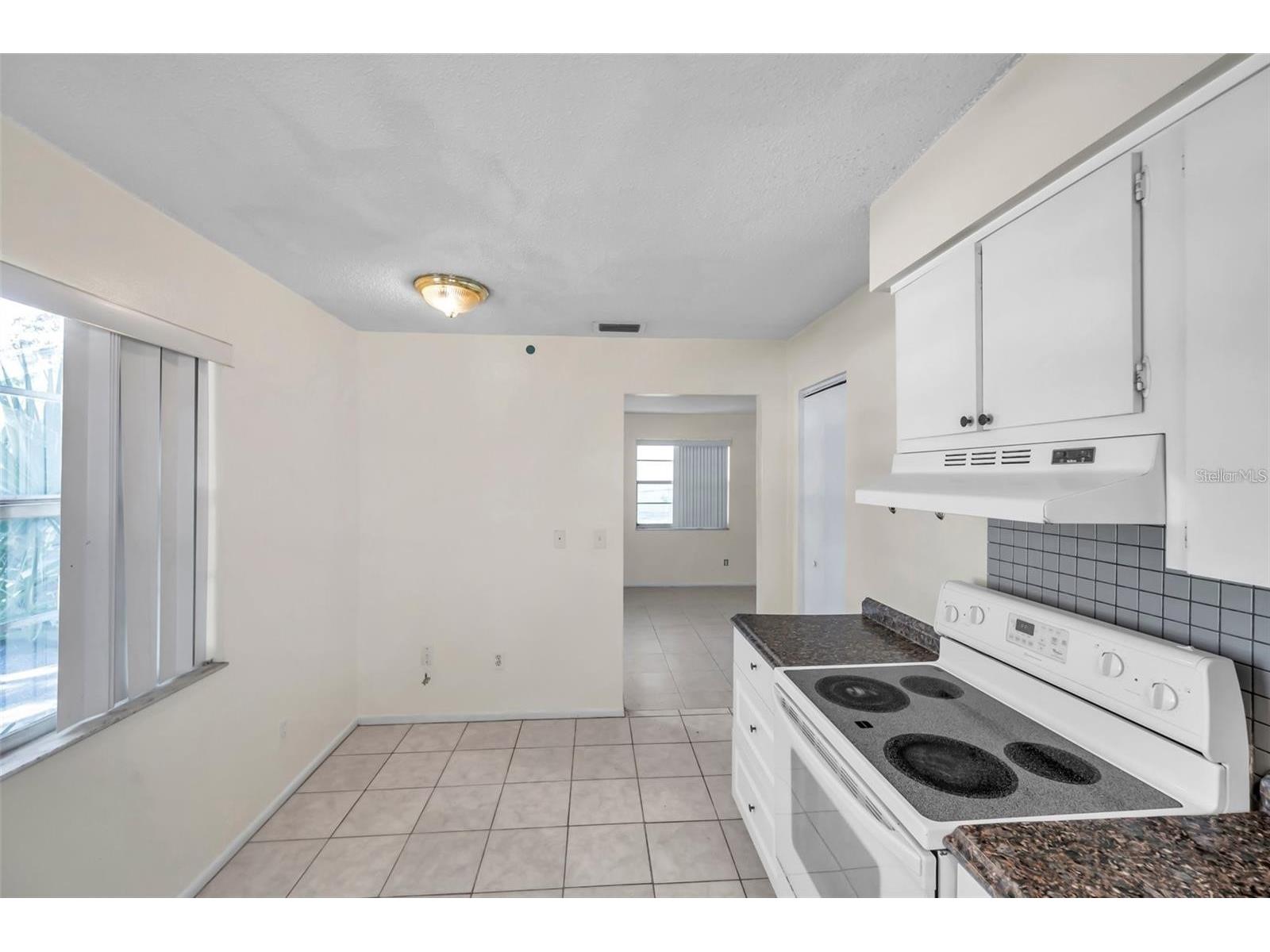914 Lake Palms Drive Largo FL 33771 TB8487678 image16