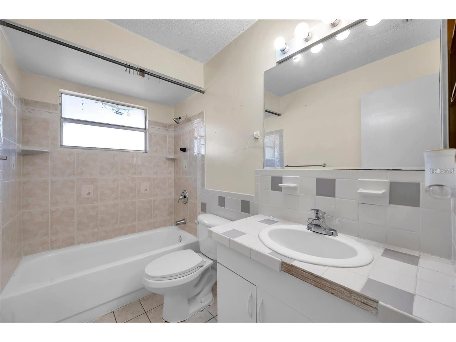 914 Lake Palms Drive Largo FL 33771 TB8487678 image19