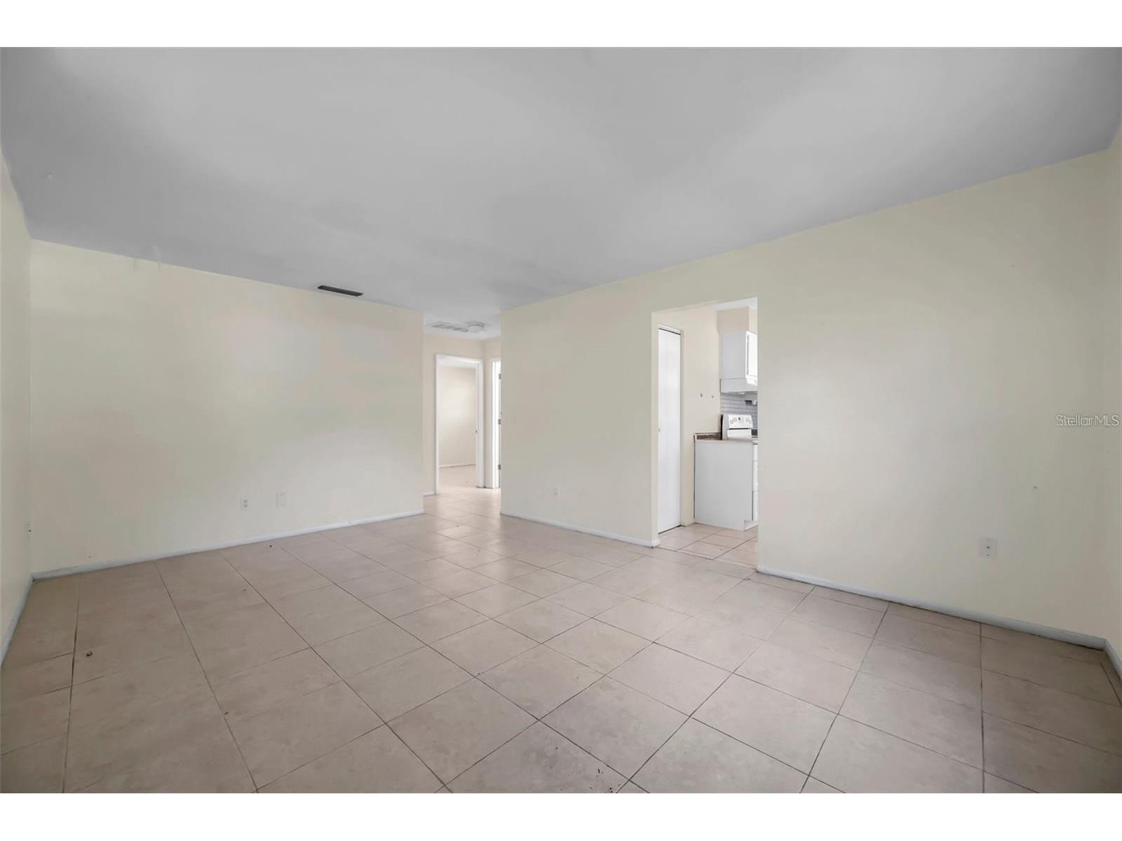 914 Lake Palms Drive Largo FL 33771 TB8487678 image9