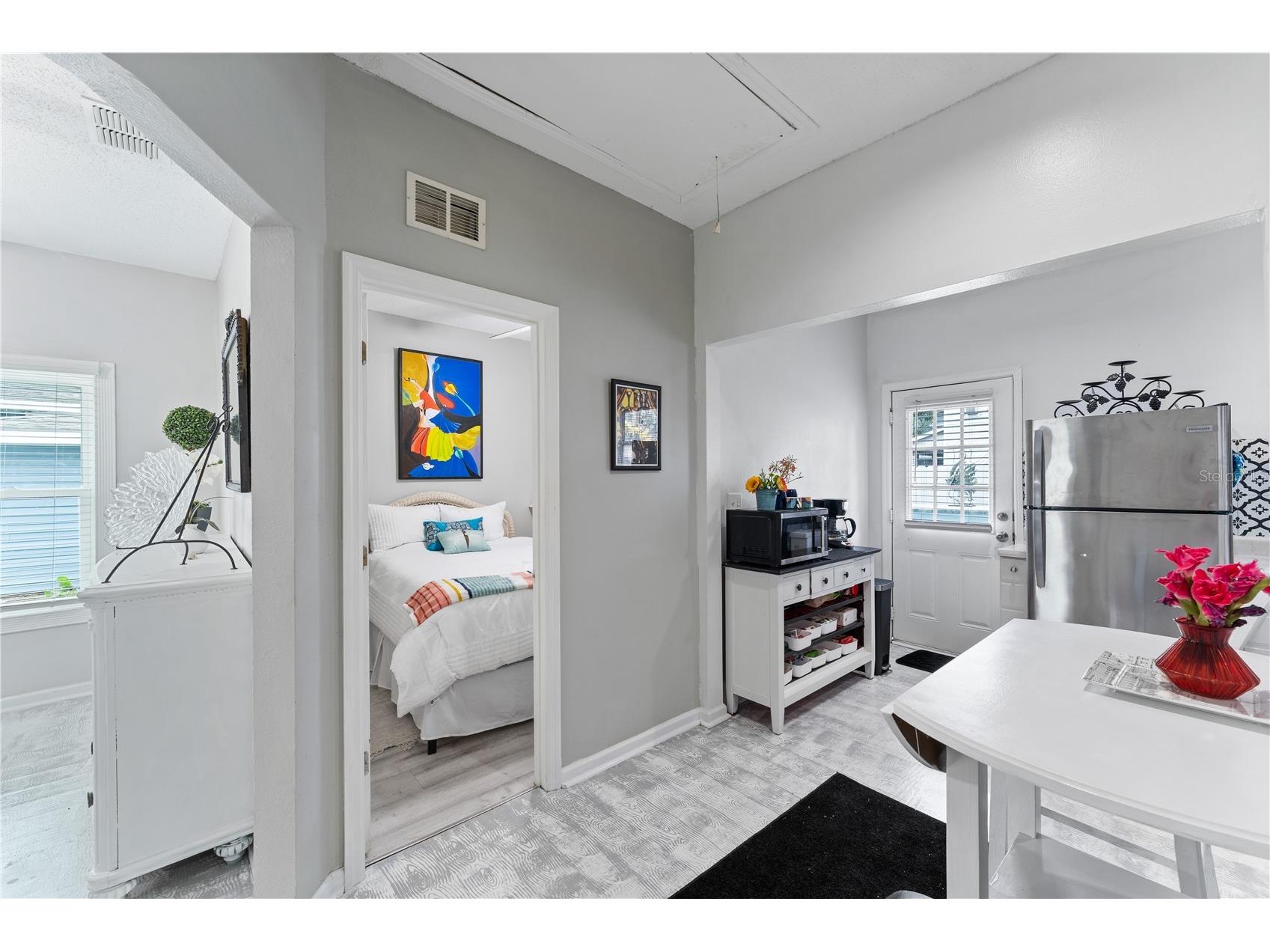 914 N 8th Street N Saint Petersburg FL 33701 TB8516140 image14