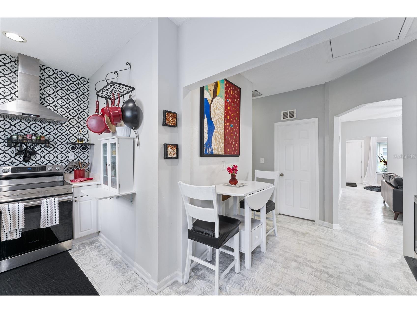 914 N 8th Street N Saint Petersburg FL 33701 TB8516140 image15