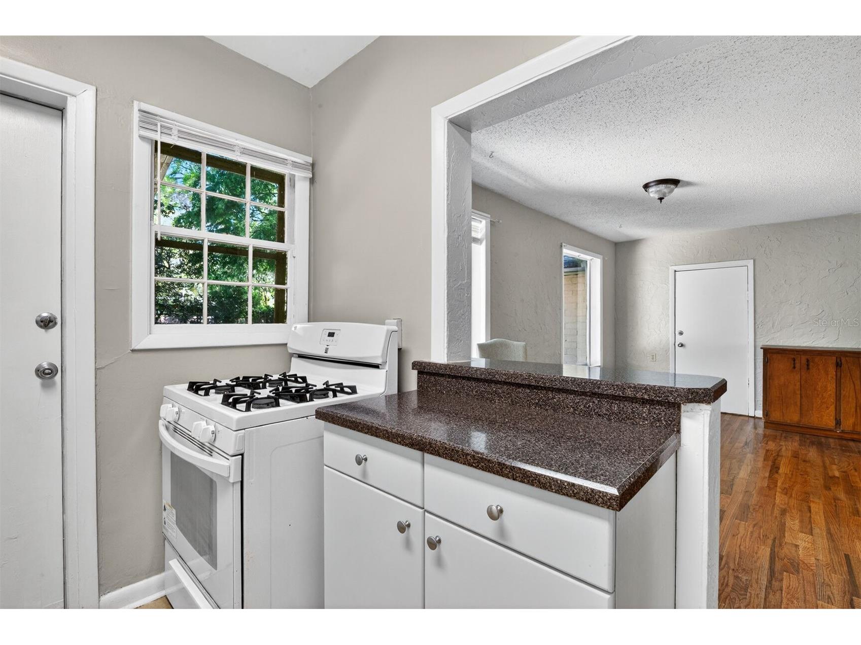 914 NE 11th Avenue Gainesville FL 32601 GC538925 image9