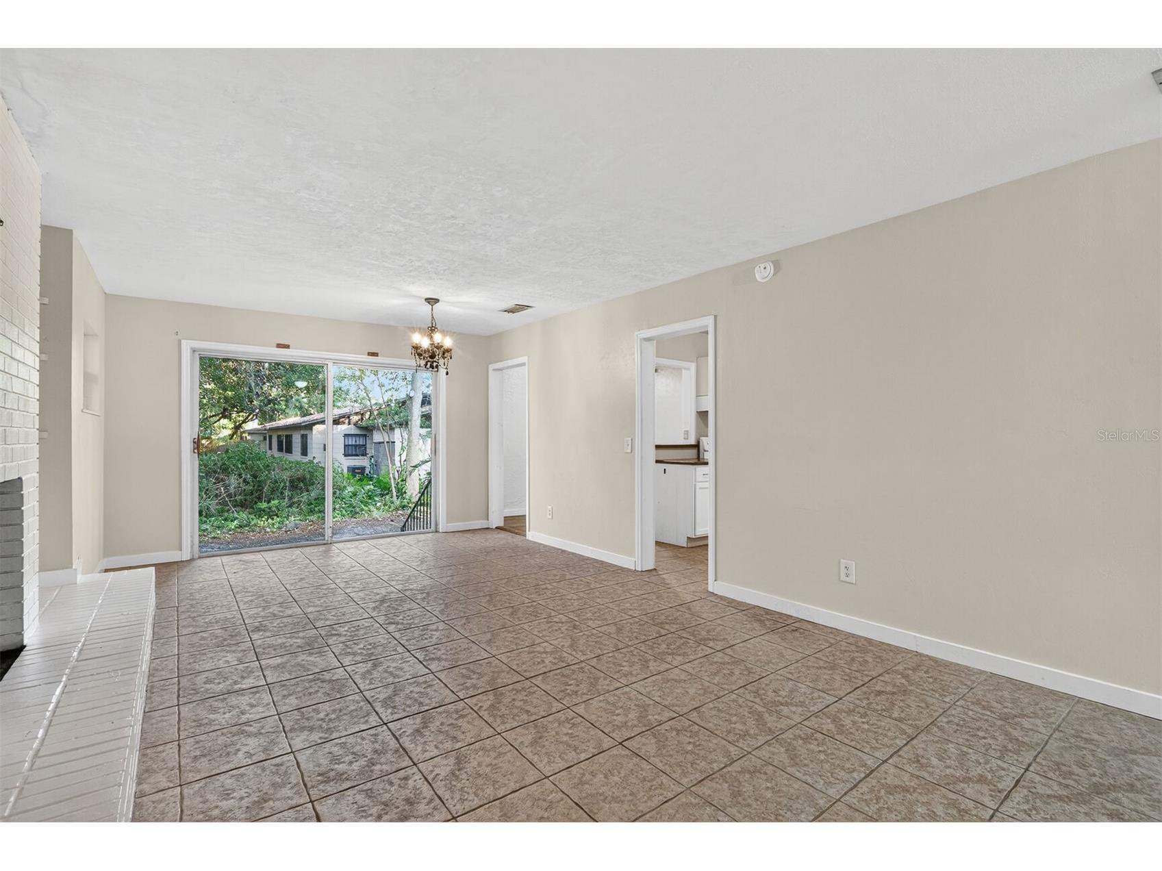 914 NE 6th Avenue Gainesville FL 32601 GC539765 image19