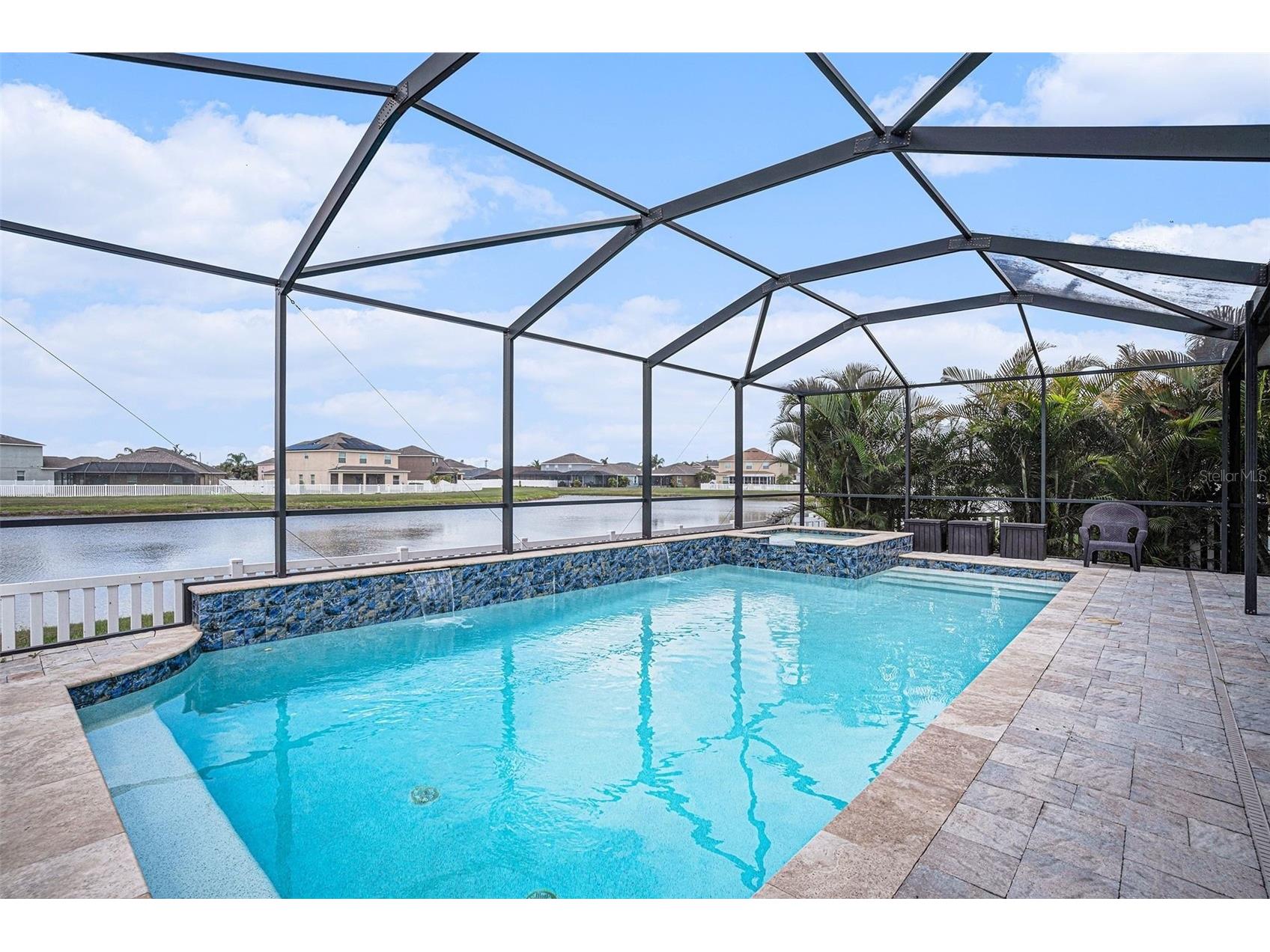 914 Peregrine Hill Place Ruskin FL 33570 A4689145 image1