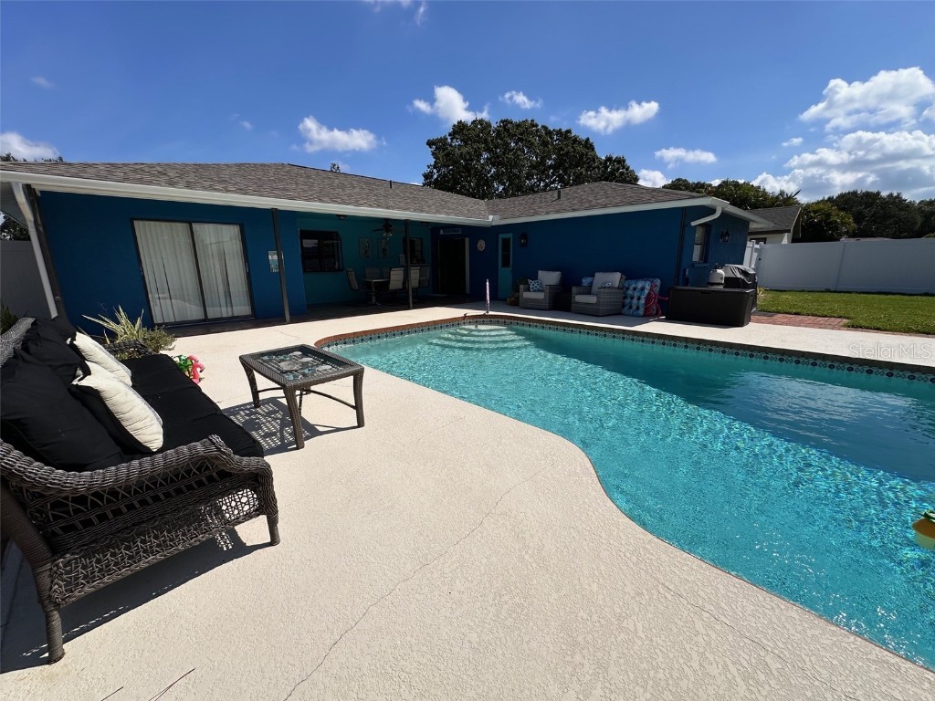 914 Plum Tree Lane Sarasota FL 34243 TB8443581 image13