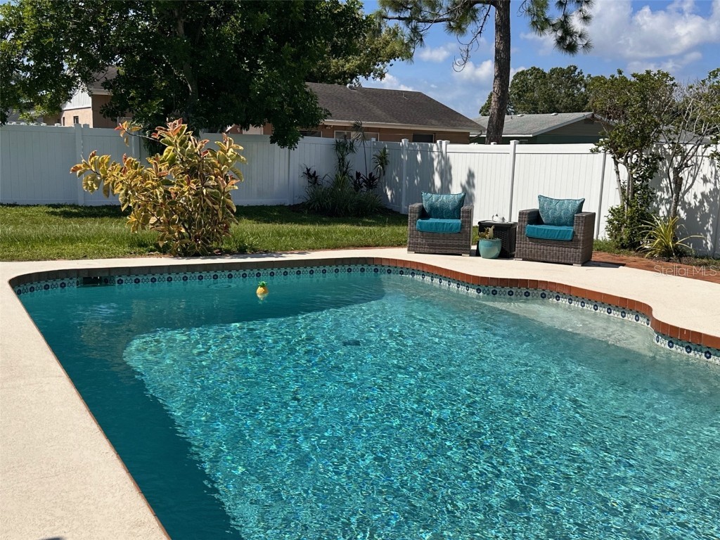 914 Plum Tree Lane Sarasota FL 34243 TB8443581 image26