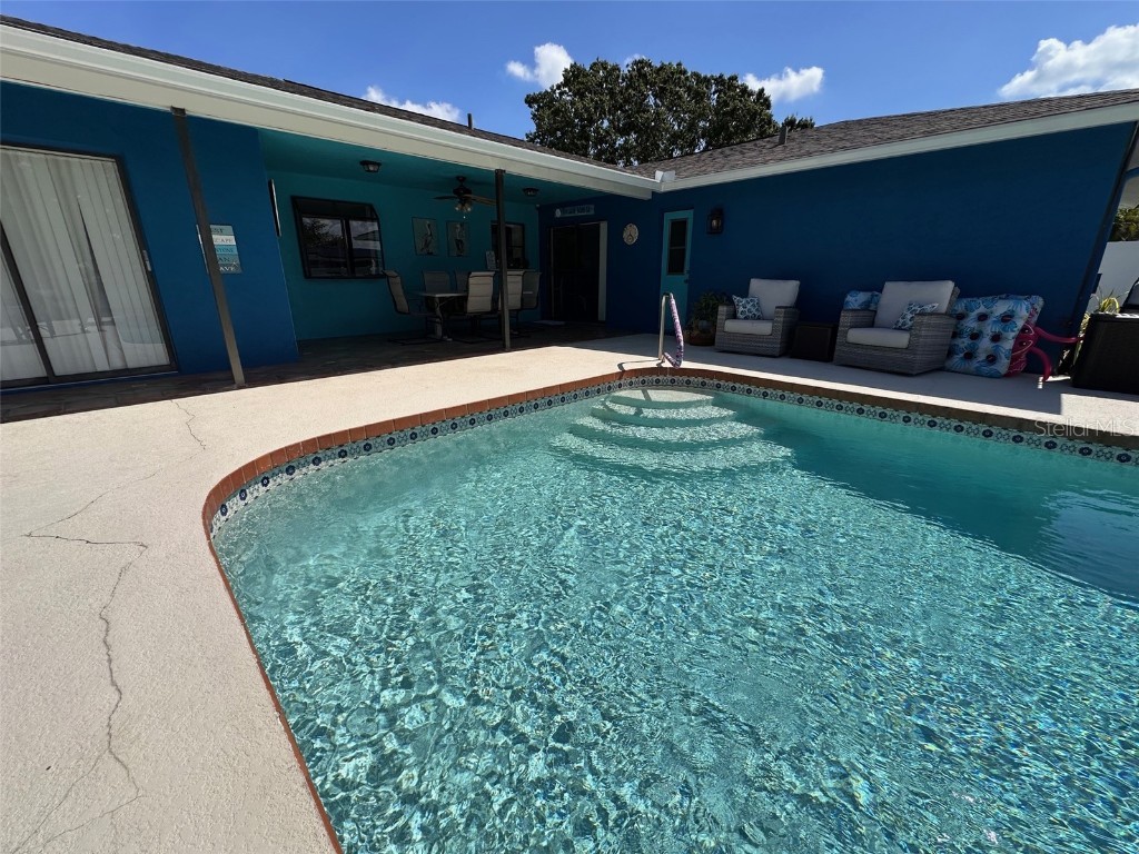 914 Plum Tree Lane Sarasota FL 34243 TB8443581 image40