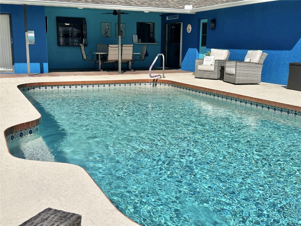 914 Plum Tree Lane Sarasota FL 34243 TB8443581 image42