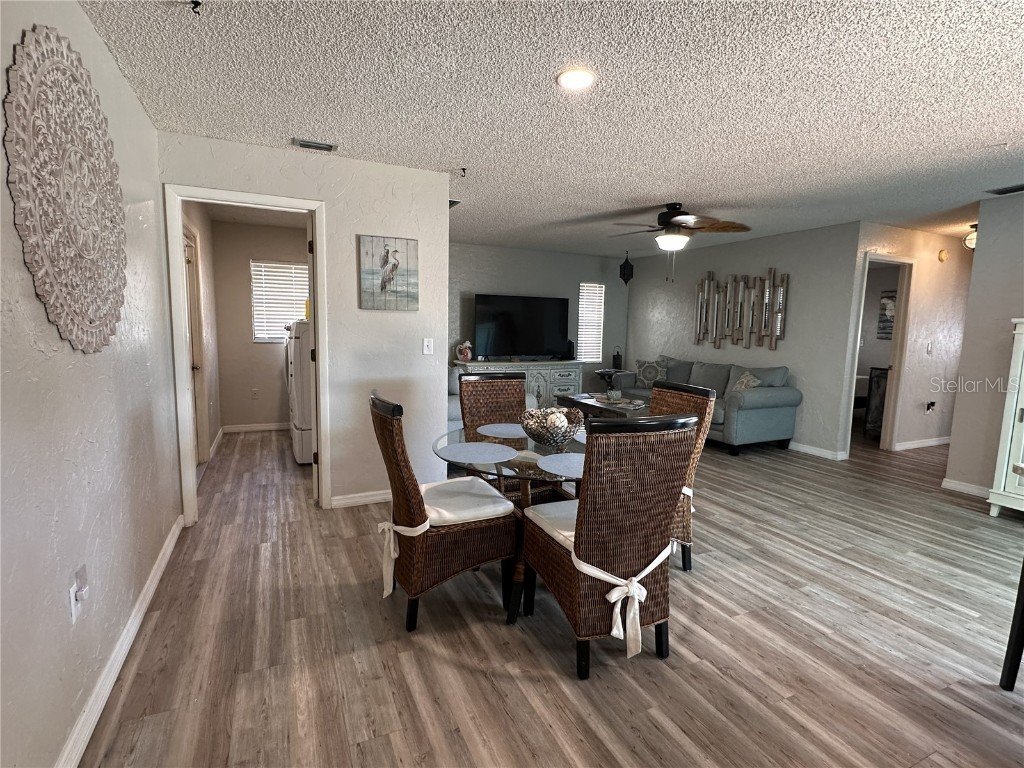 914 Plum Tree Lane Sarasota FL 34243 TB8443581 image47