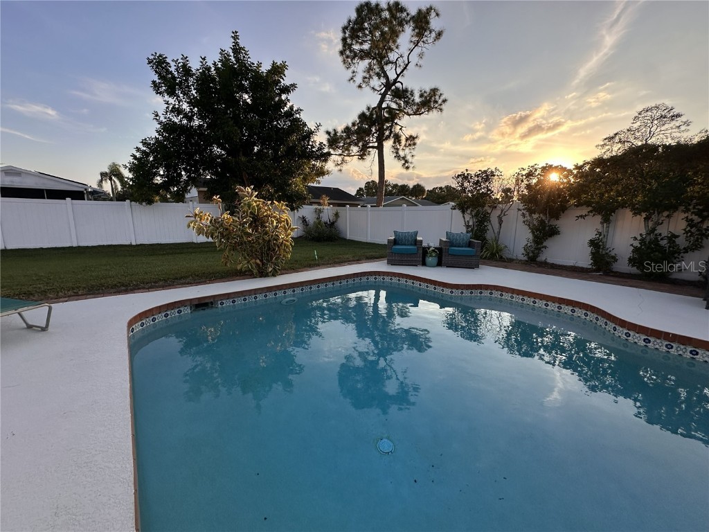 914 Plum Tree Lane Sarasota FL 34243 TB8443581 image57