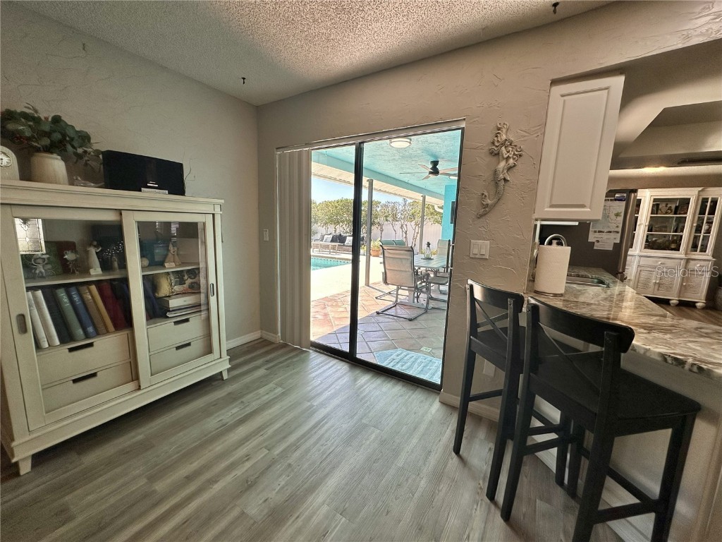 914 Plum Tree Lane Sarasota FL 34243 TB8443581 image68