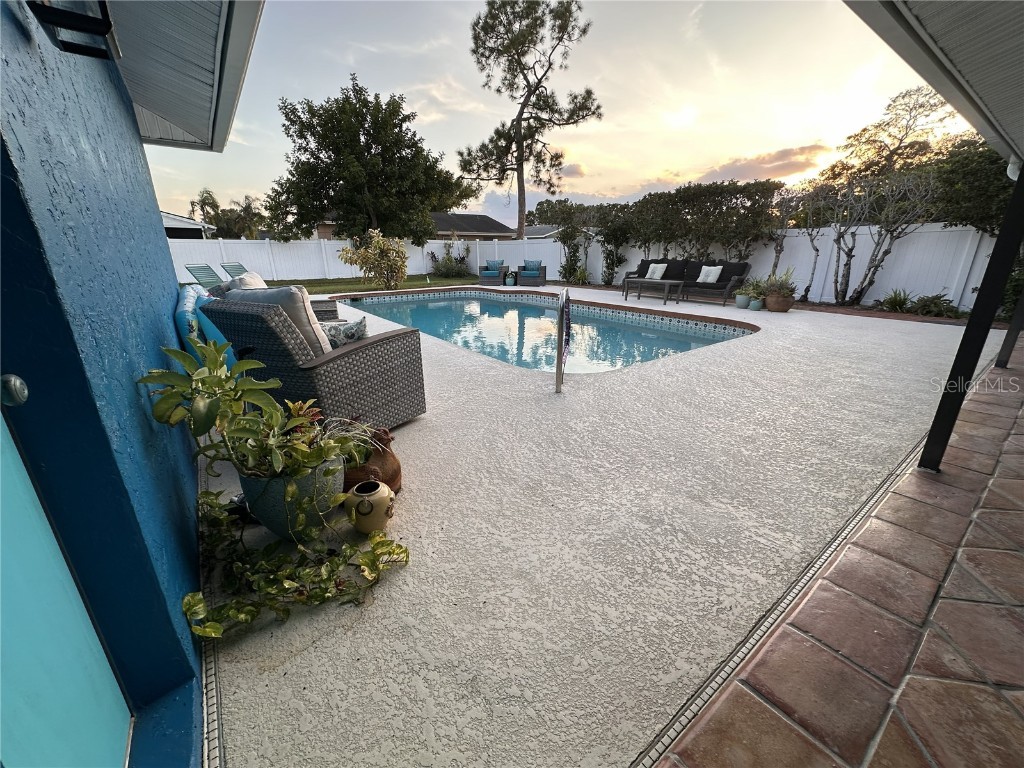 914 Plum Tree Lane Sarasota FL 34243 TB8443581 image69