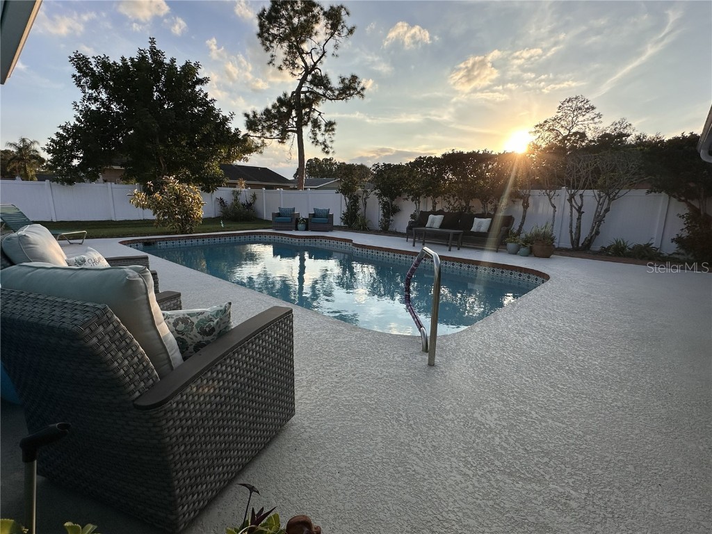 914 Plum Tree Lane Sarasota FL 34243 TB8443581 image70