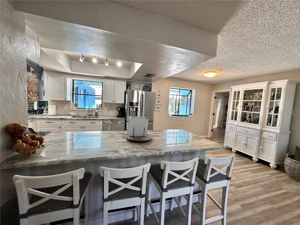 914 Plum Tree Lane Sarasota FL 34243 TB8443581 image76