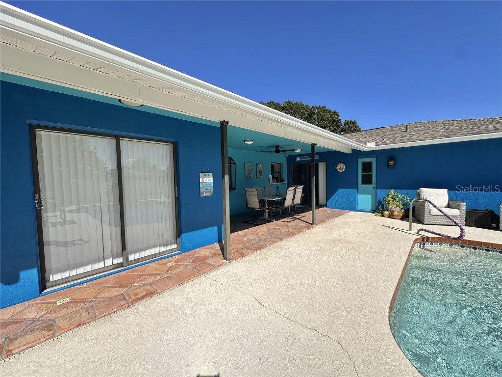 914 Plum Tree Lane Sarasota FL 34243 TB8443581 image85