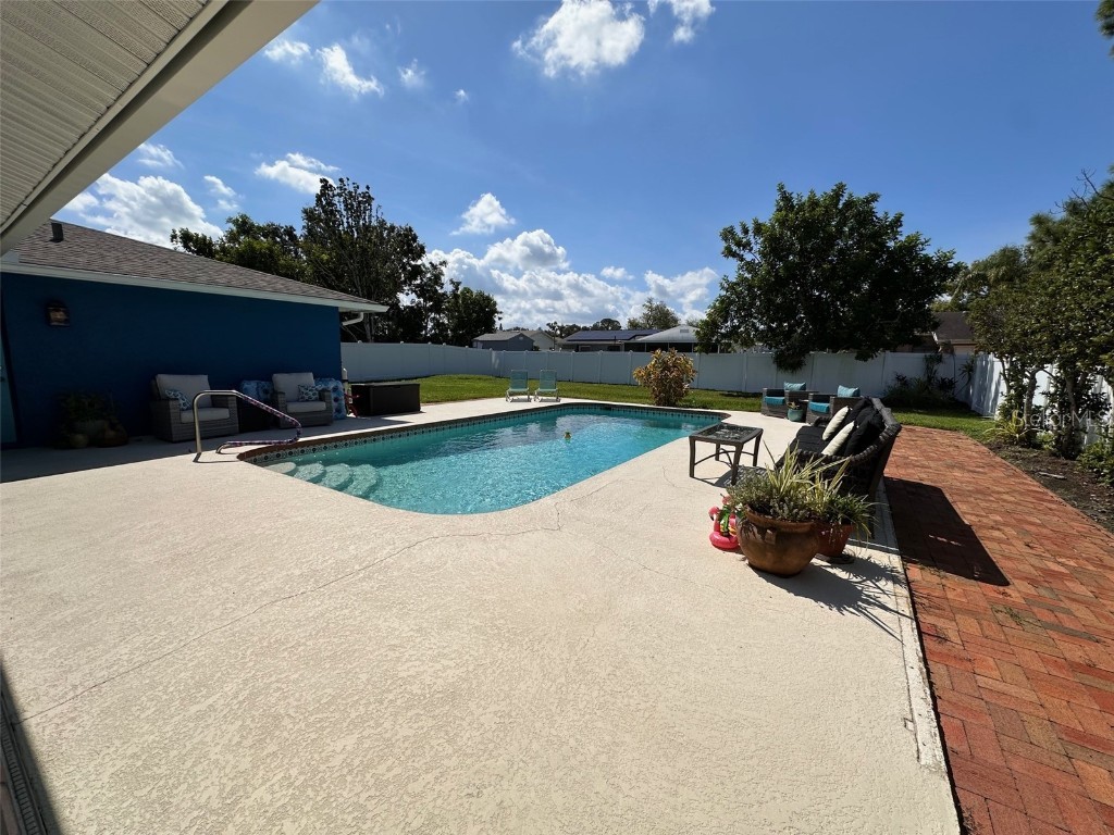 914 Plum Tree Lane Sarasota FL 34243 TB8443581 image9