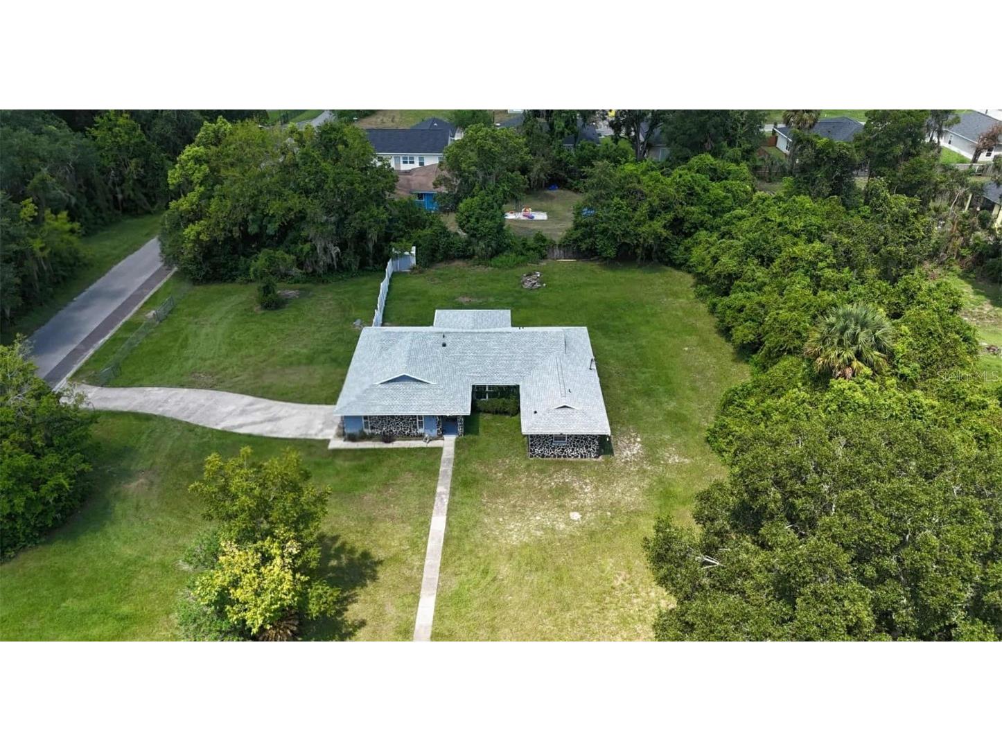 914 SE 11th Avenue Gainesville FL 32601 OM708611 image1