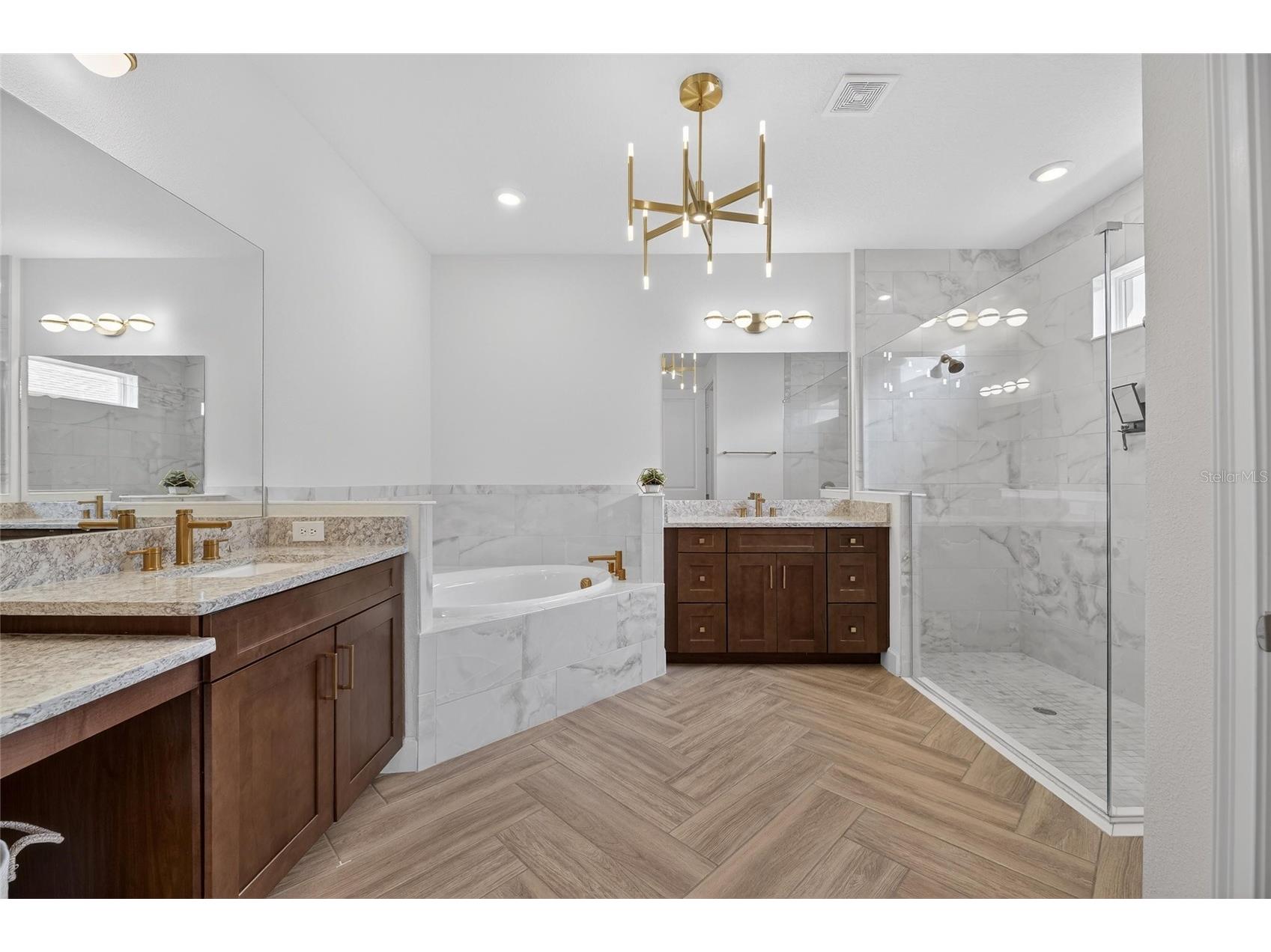914 Signet Drive Apollo Beach FL 33572 TB8487307 image32