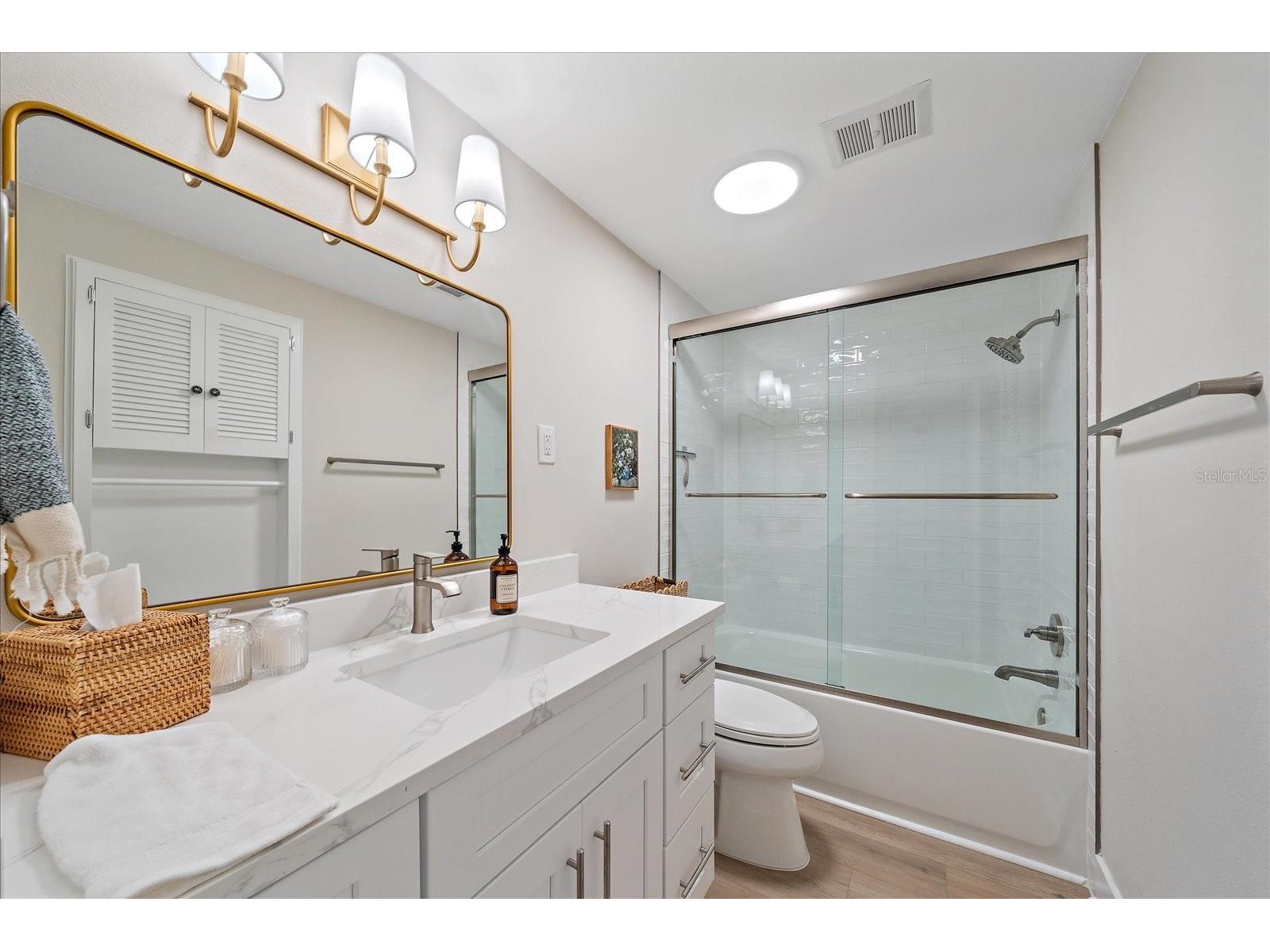 914 Spanish Drive S #76 Longboat Key FL 34228 A4687894 image19