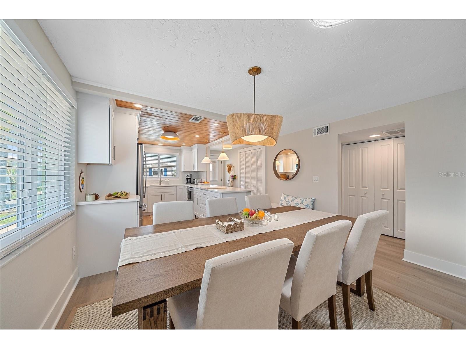 914 Spanish Drive S #76 Longboat Key FL 34228 A4687894 image7