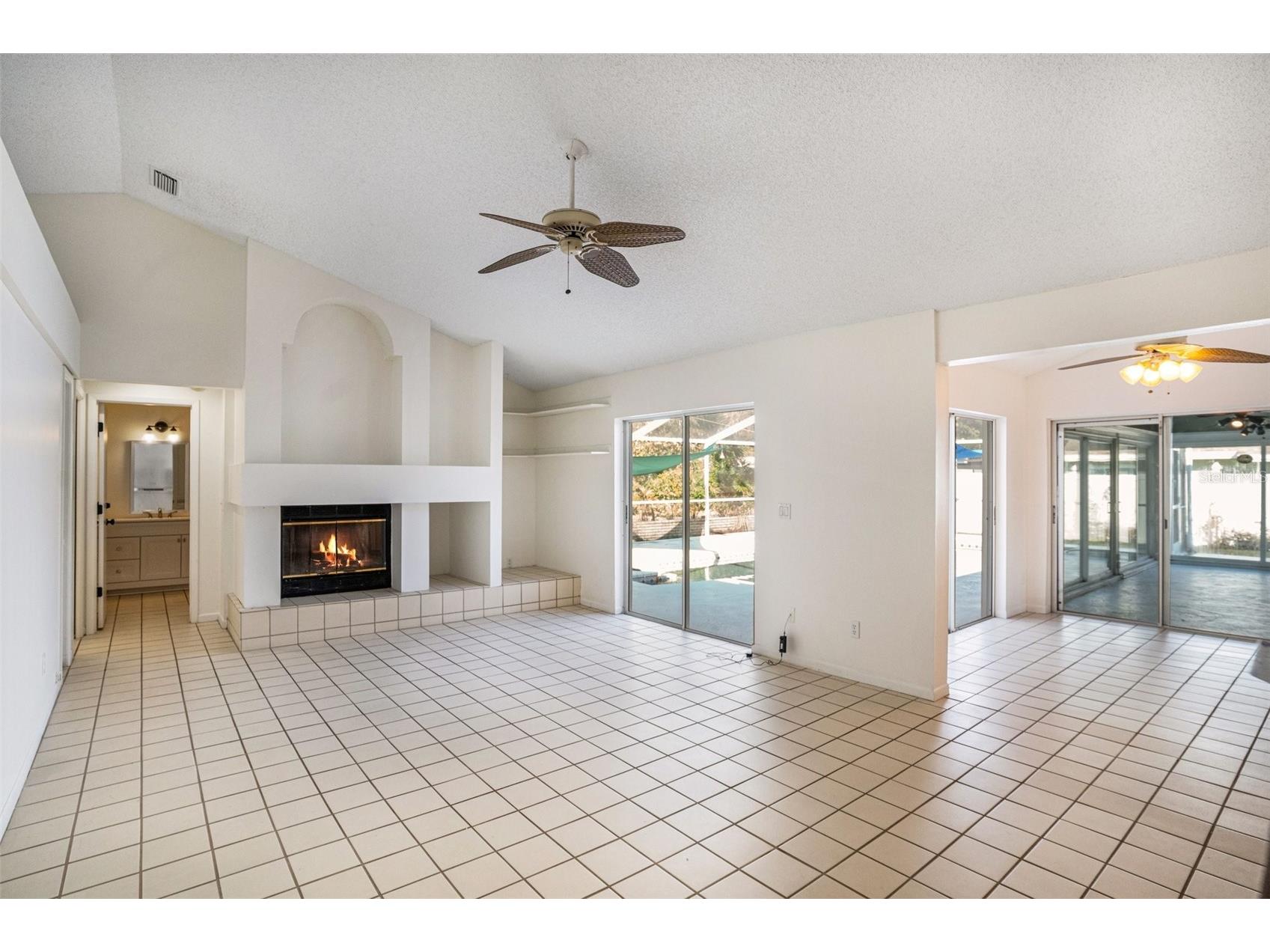 914 Stratford Manor Drive Brandon FL 33510 TB8478526 image5