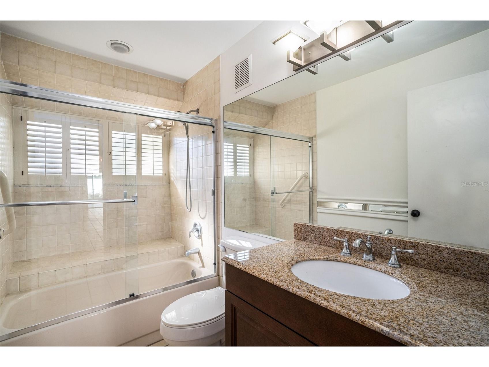 914 Stratford Manor Drive Brandon FL 33510 TB8478526 image9