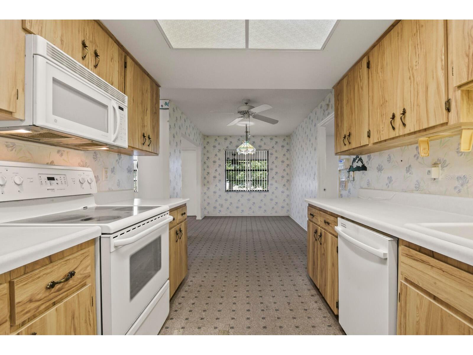 914 Sun Key Court Sun City Center FL 33573 O6410227 image15