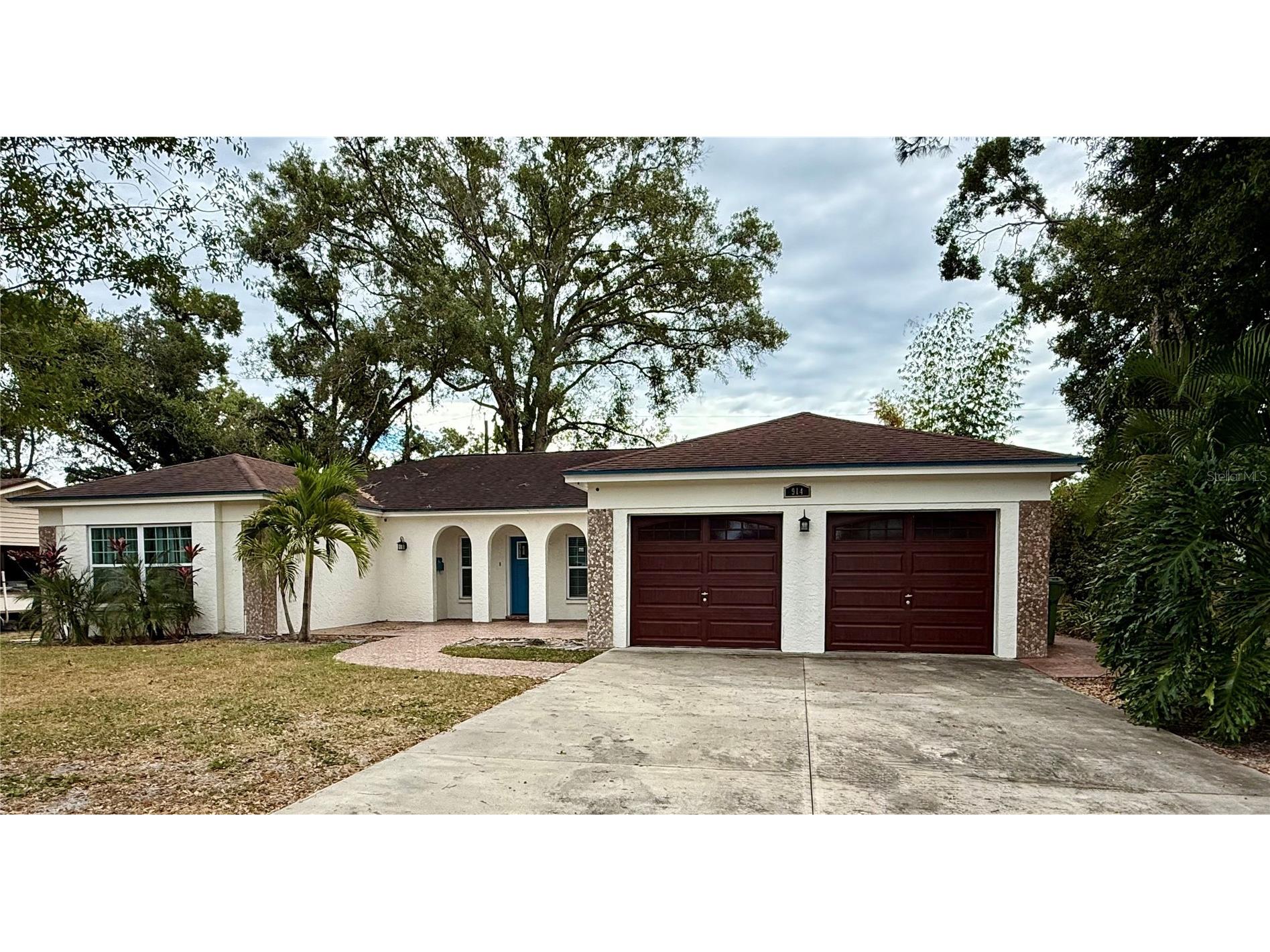 914 W Cimmeron Drive Tampa FL 33603 TB8452199 image1