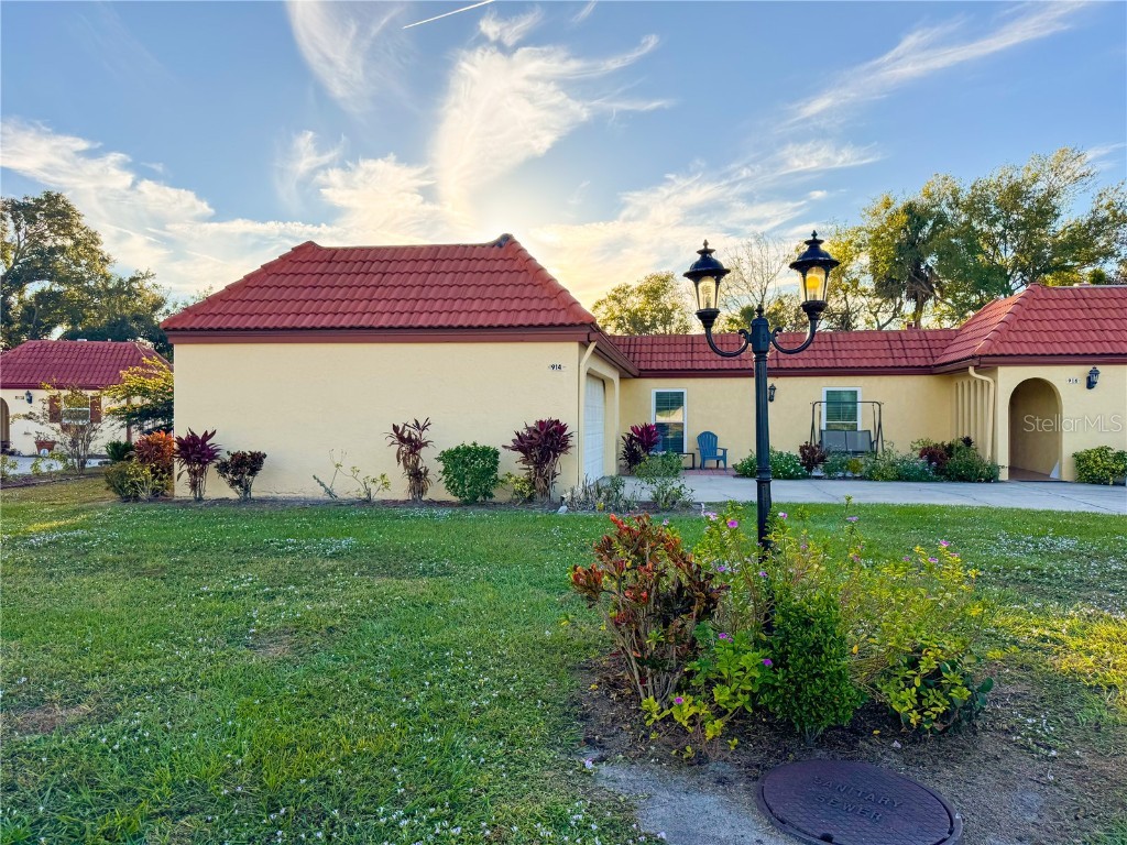 914 W Faith Circle Bradenton FL 34212 - MANATEE RIVER A4674854 image29